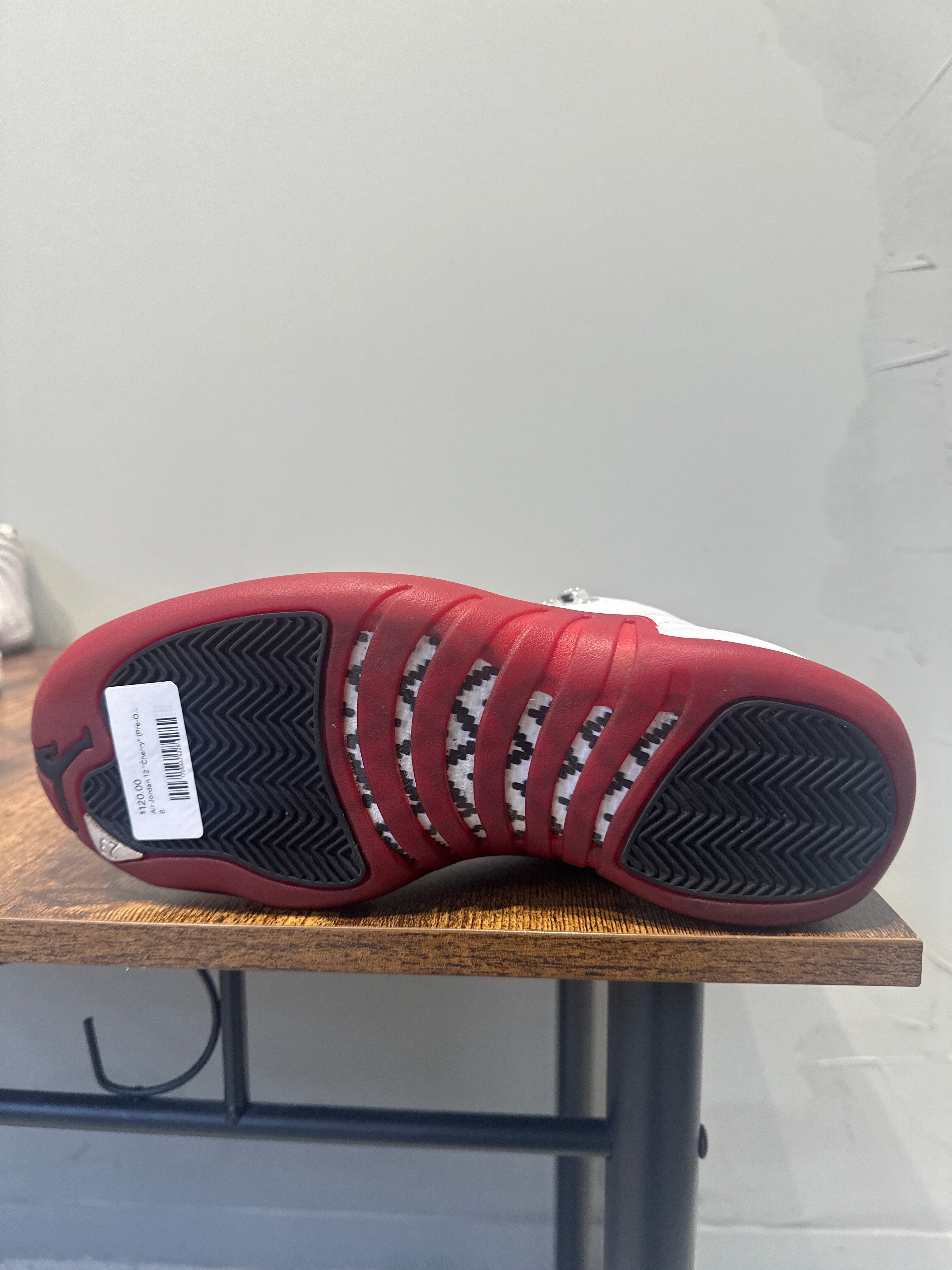 Air Jordan 12 "Cherry" (Pre-Owned)