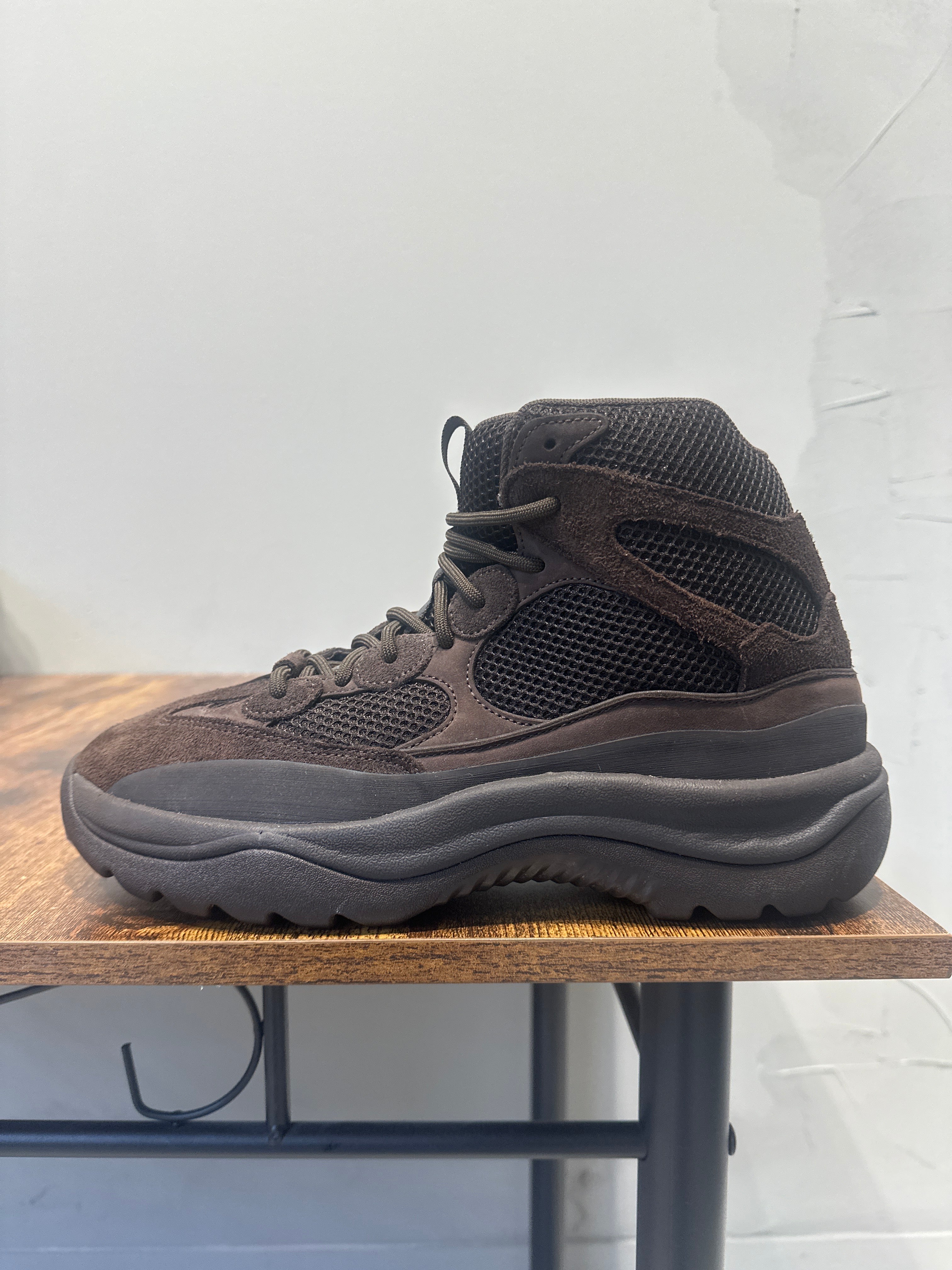 Adidas Yeezy Desert Boot "Oil" (Pre-Owned)