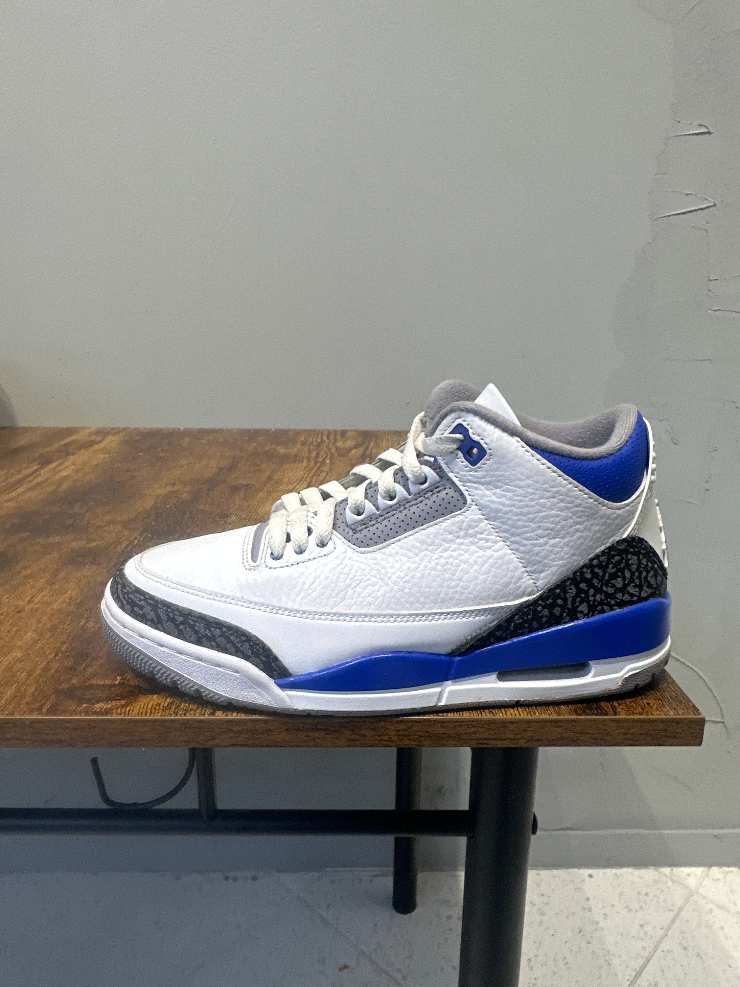 Air Jordan 3 "Racer Blue" (Pre-Owned)