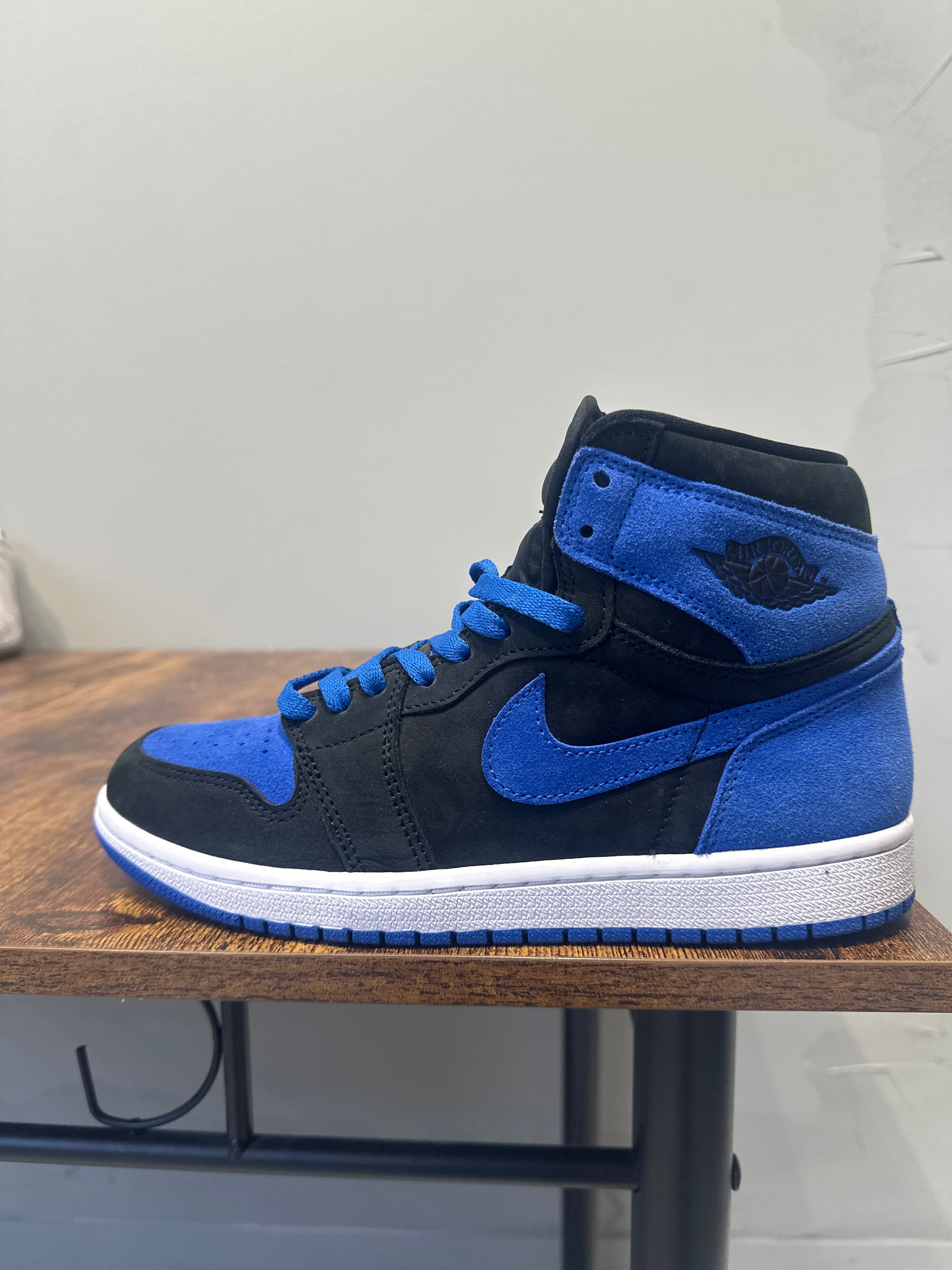 Air Jordan 1 High "Royal ReImagined" (Pre-Owned)