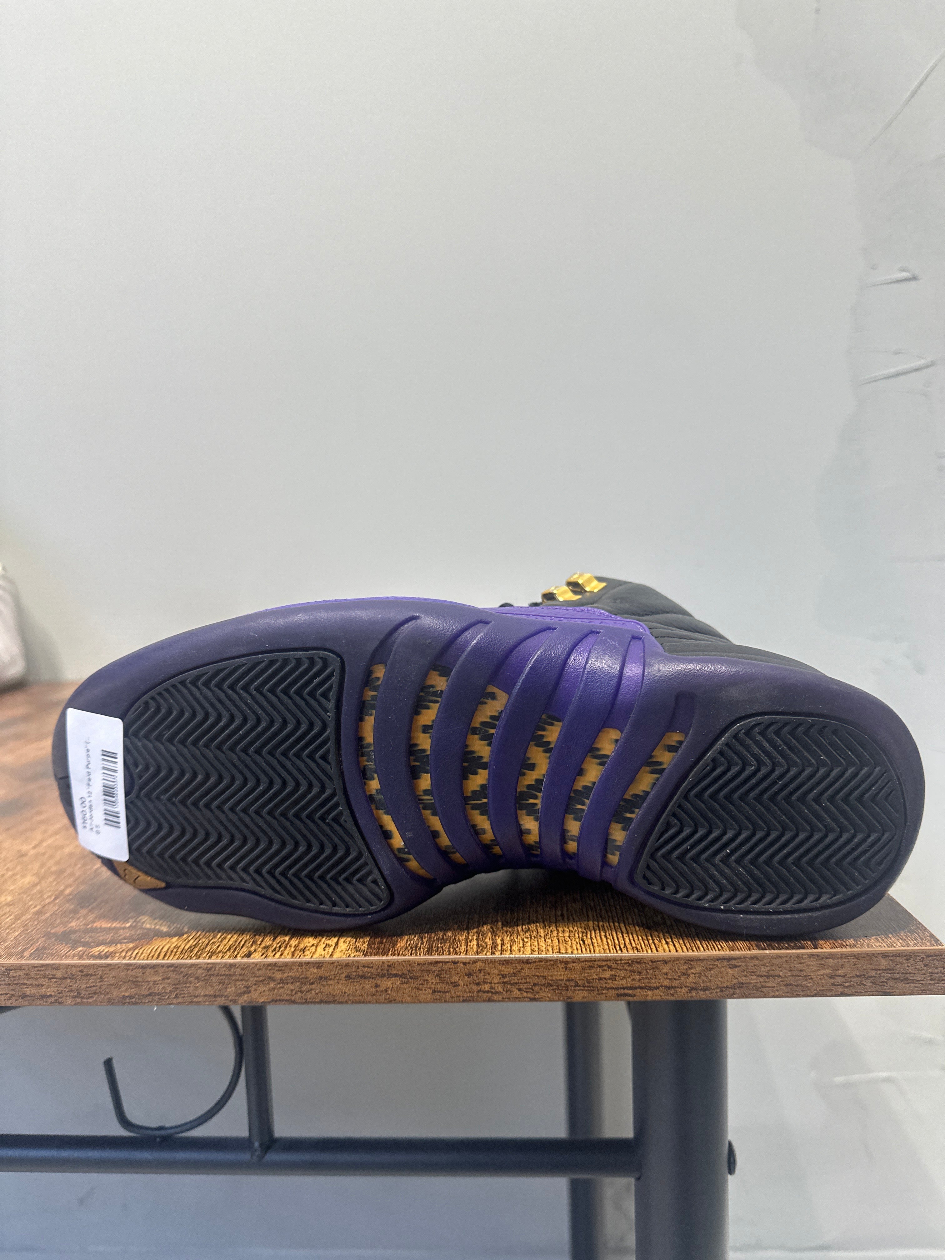 Air Jordan 12 "Field Purple" (Pre-Owned)