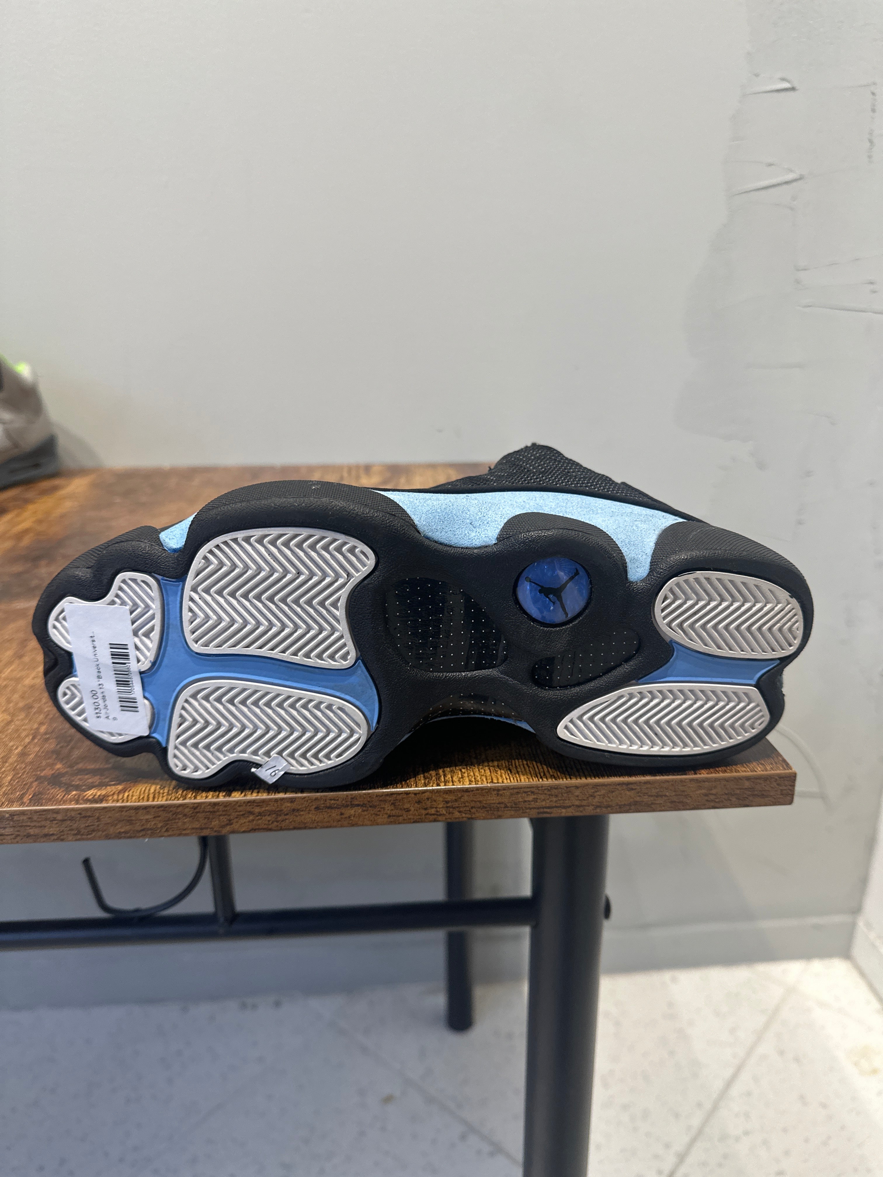 Air Jordan 13 "Black University Blue" (Pre-Owned)