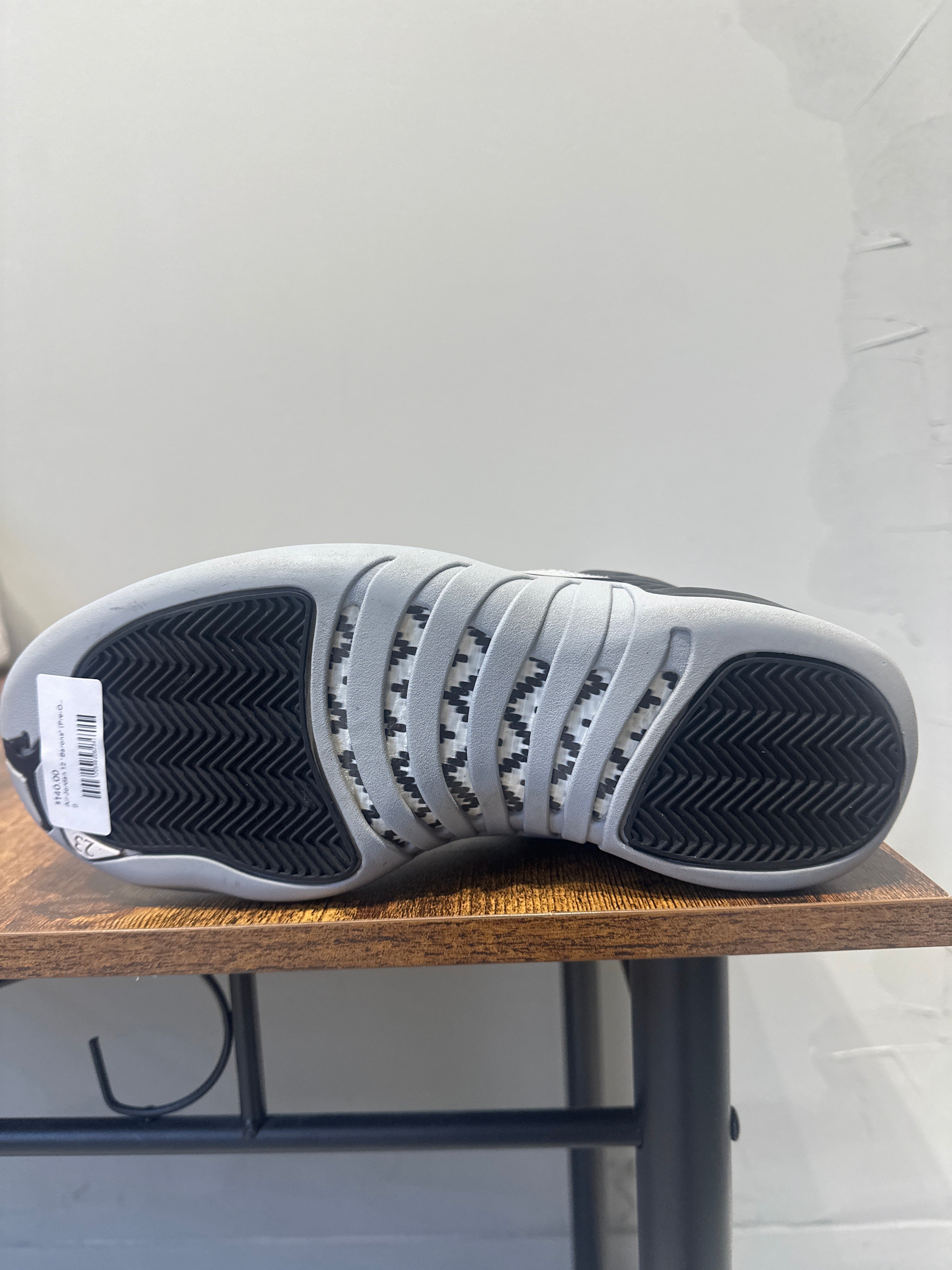 Air Jordan 12 "Barons" (Pre-Owned)