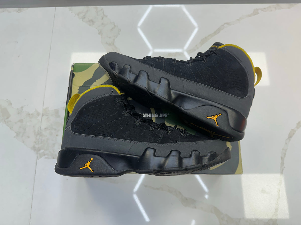 Jordan 9 Retro Dark Charcoal University Gold
