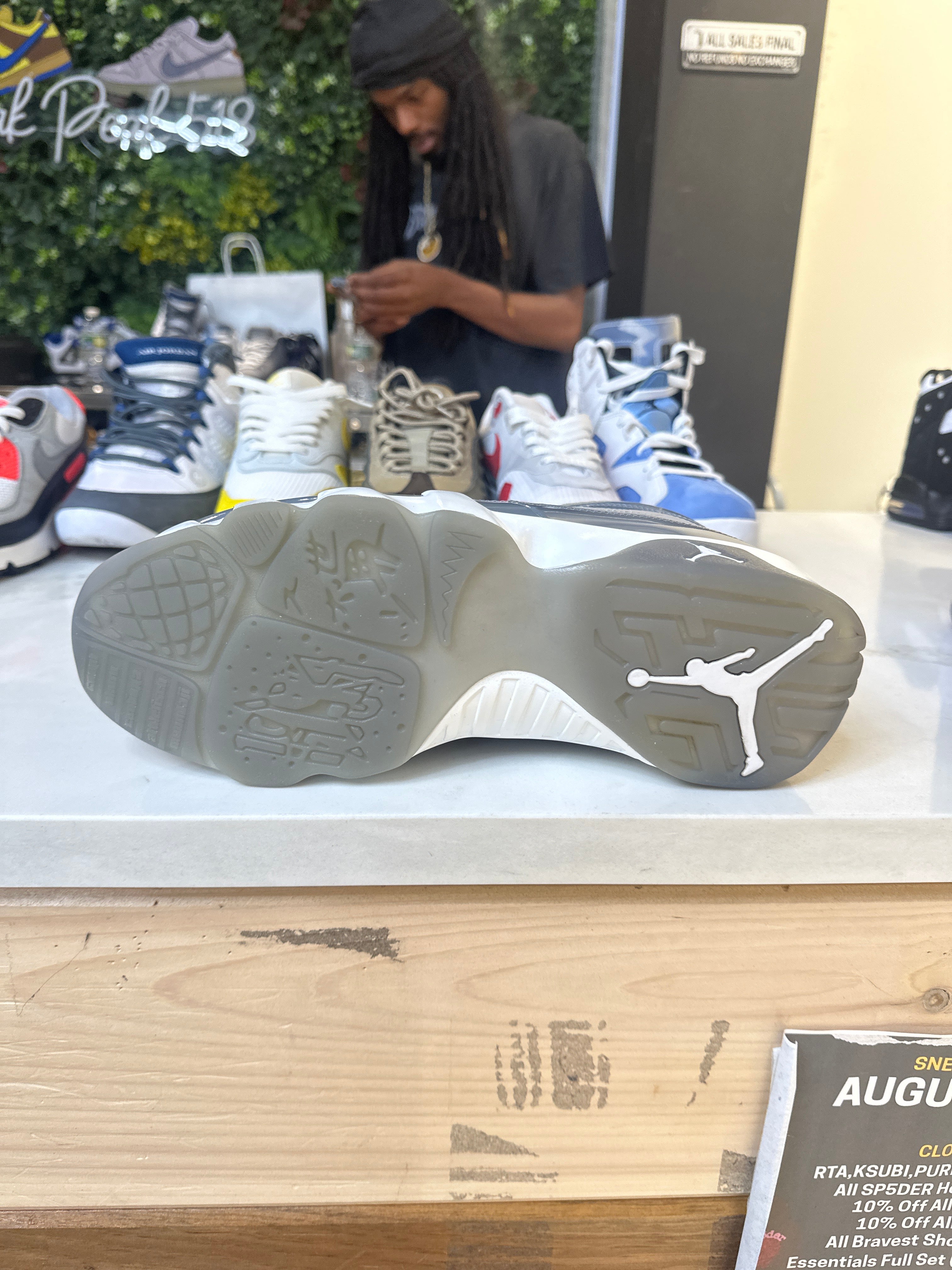 Air Jordan 9 "Cool Grey" (pre-owned)