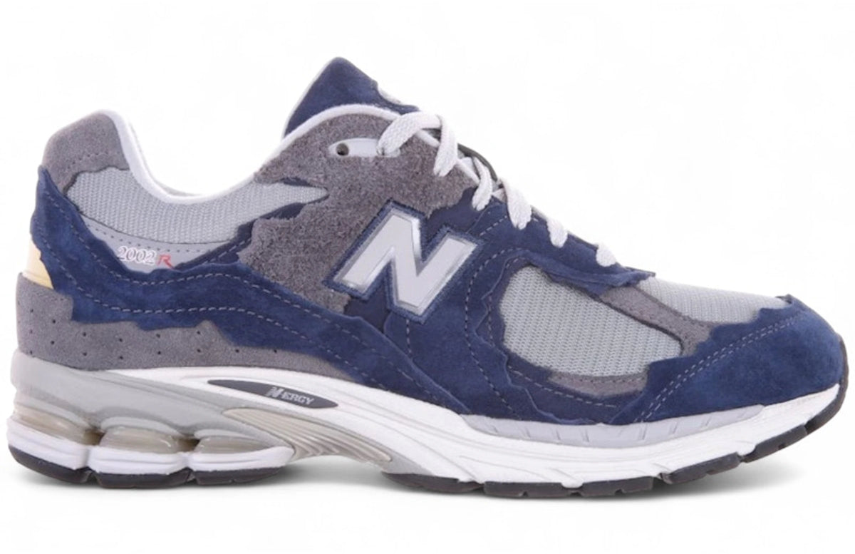 New Balance 2002R Protection Pack Navy Raincloud