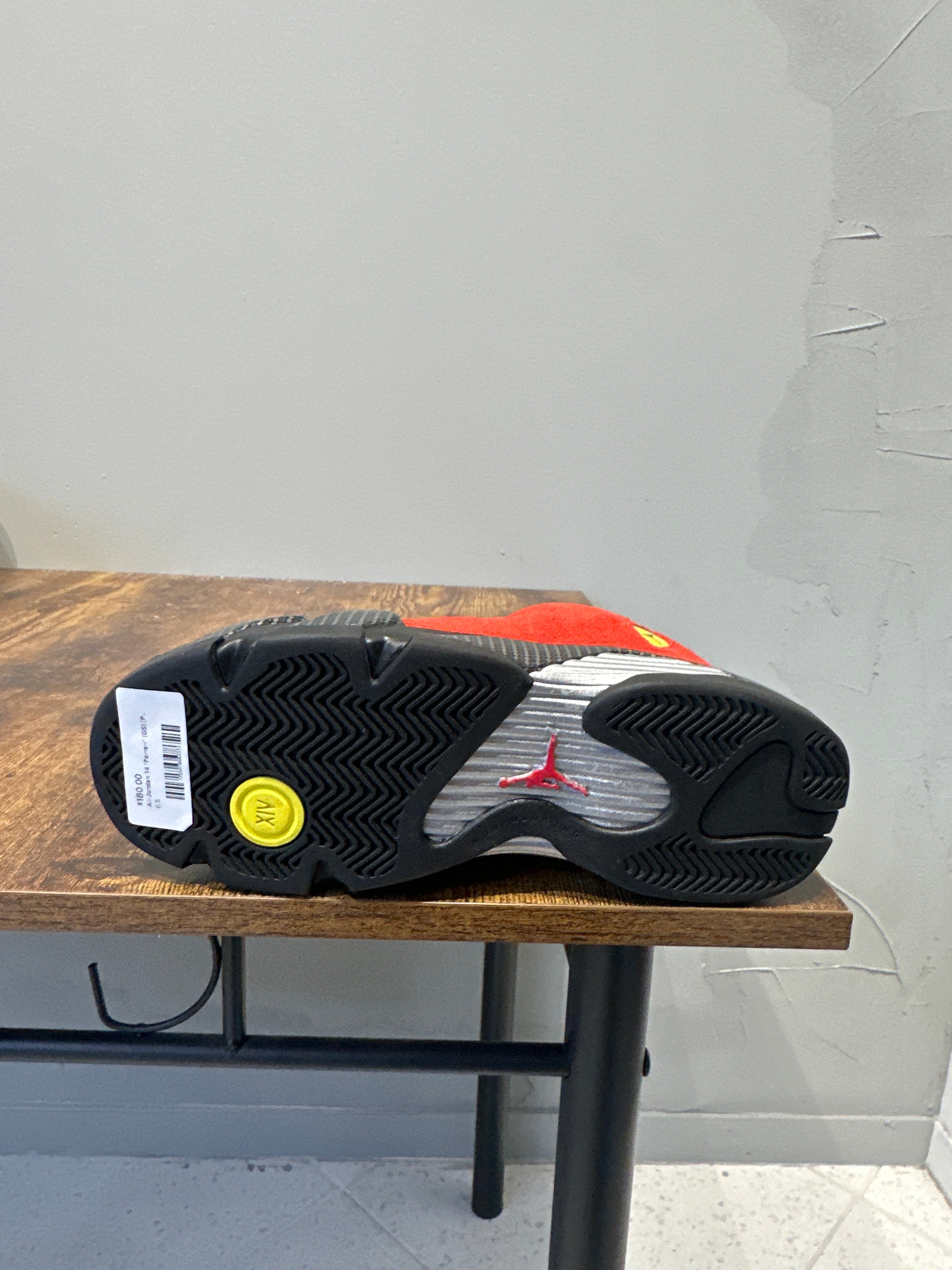 Air Jordan 14 "Ferrari" (GS) (Pre-Owned)