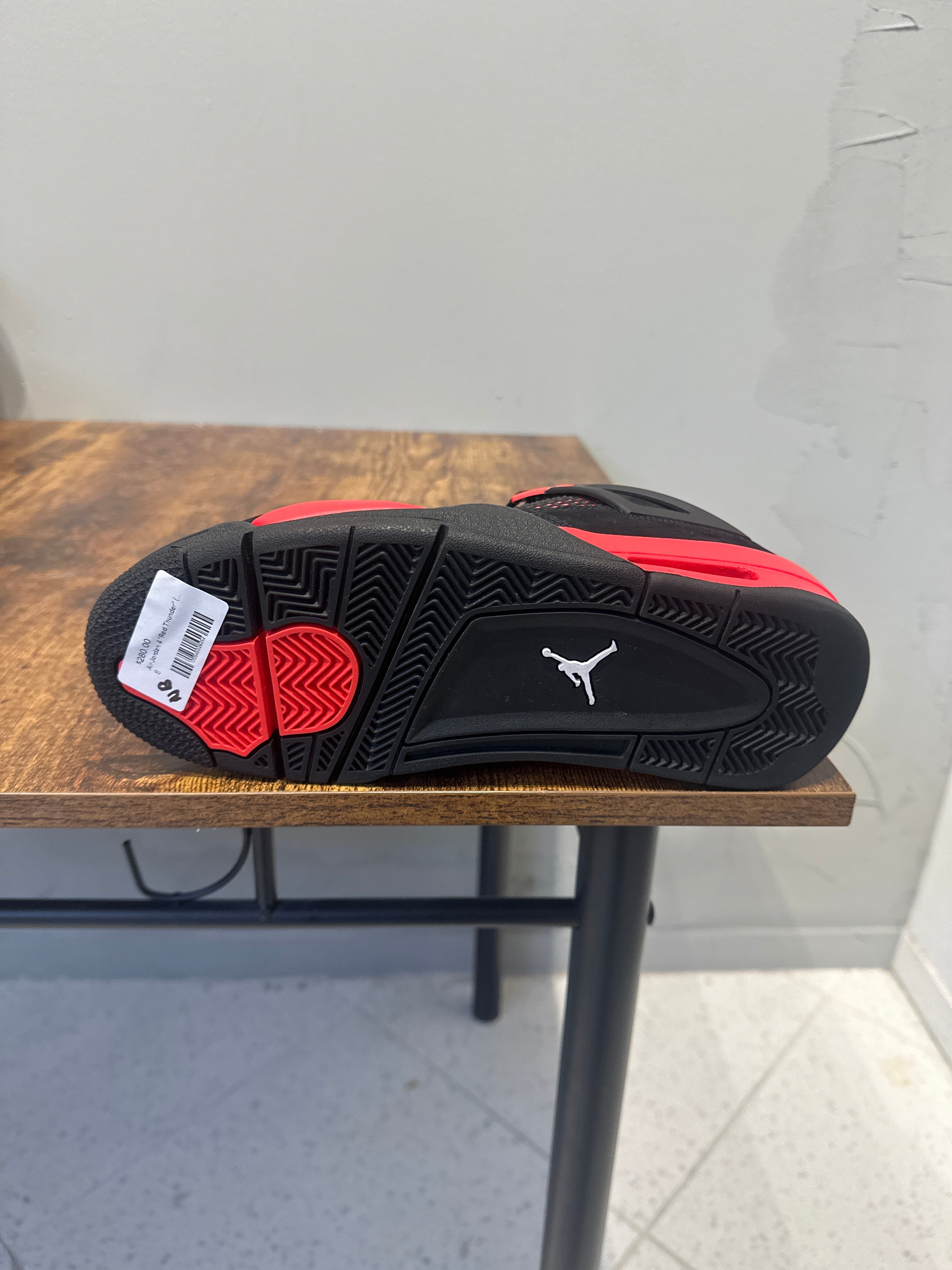 Air Jordan 4 "Red Thunder" (Pre-Owned)