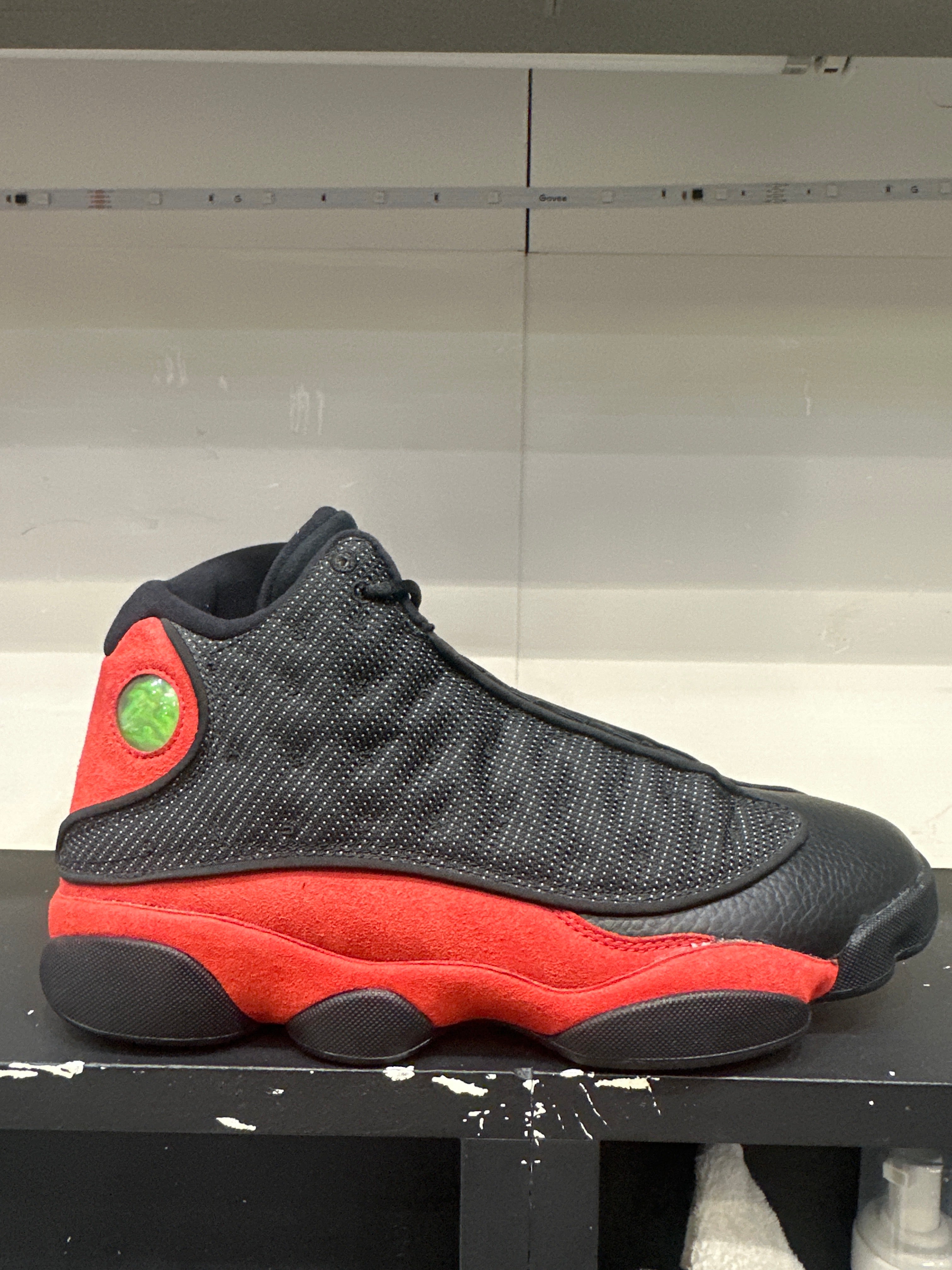 Air Jordan 13 Retro Bred (2017) (Pre-owned)