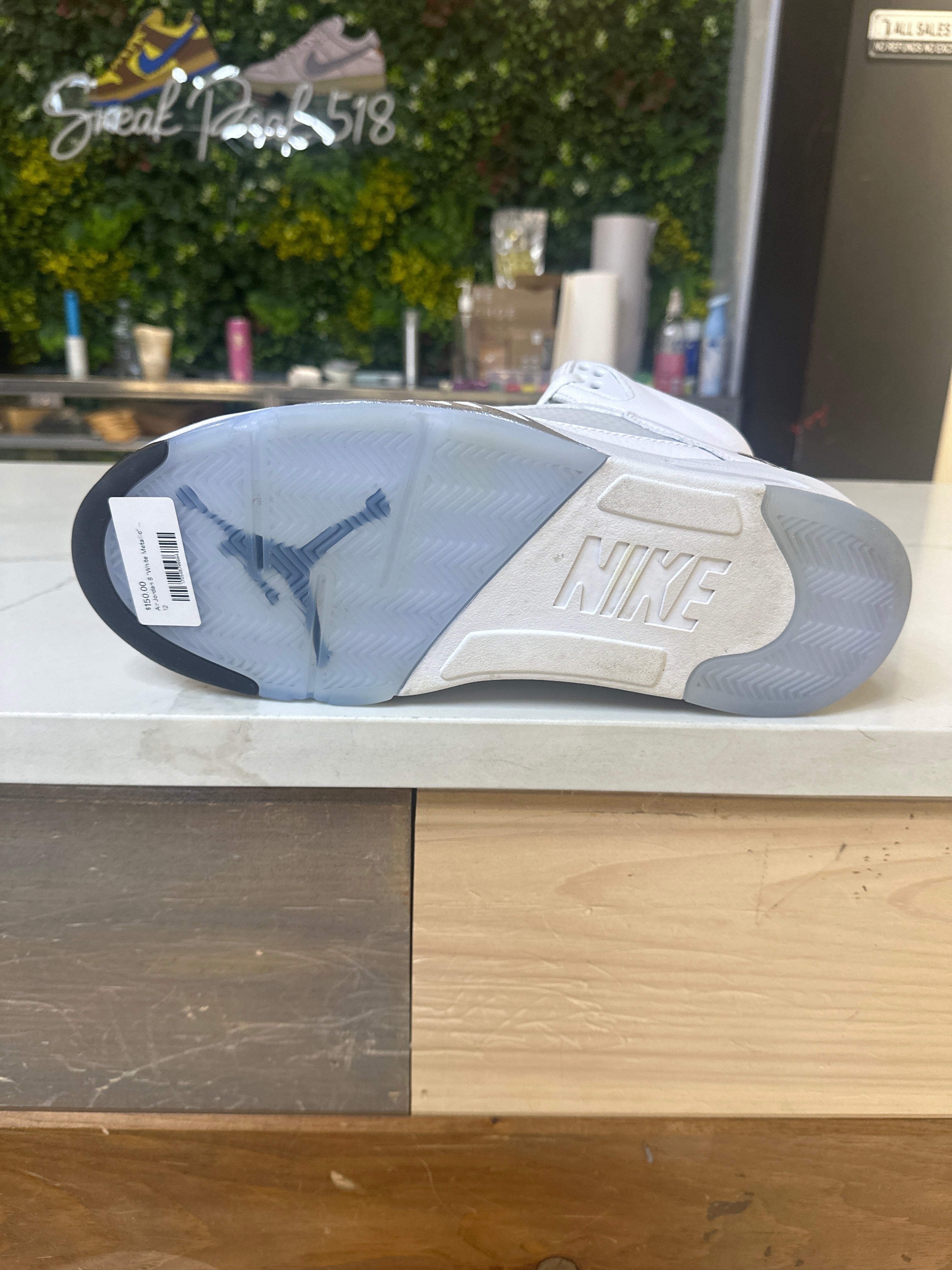 Air Jordan 5 "White Metallic" (2026) (Pre-Owned)