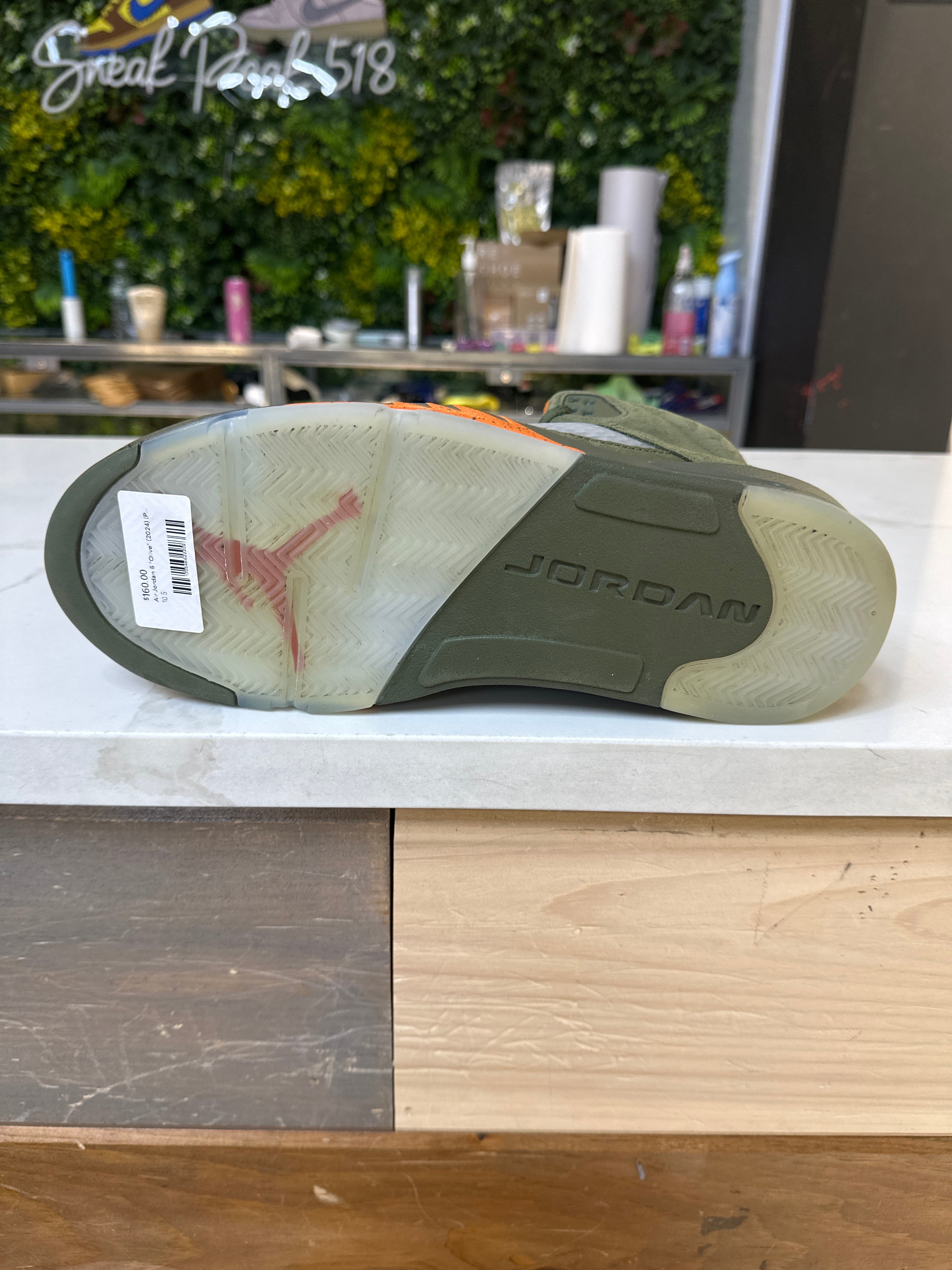 Air Jordan 5 "Olive" (2024) (Pre-Owned)
