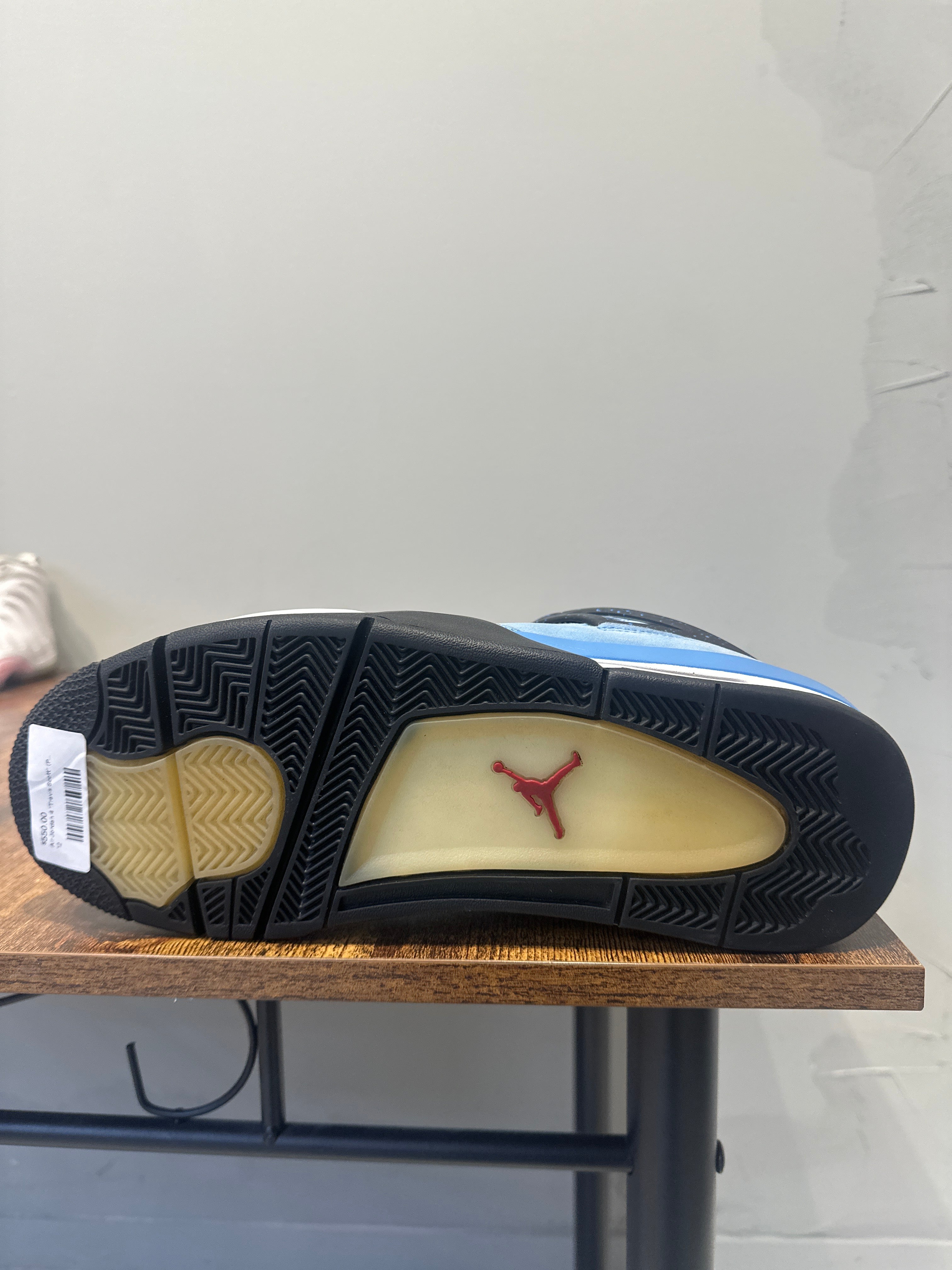 Air Jordan 4 "Travis Scott" (Pre-Owned)