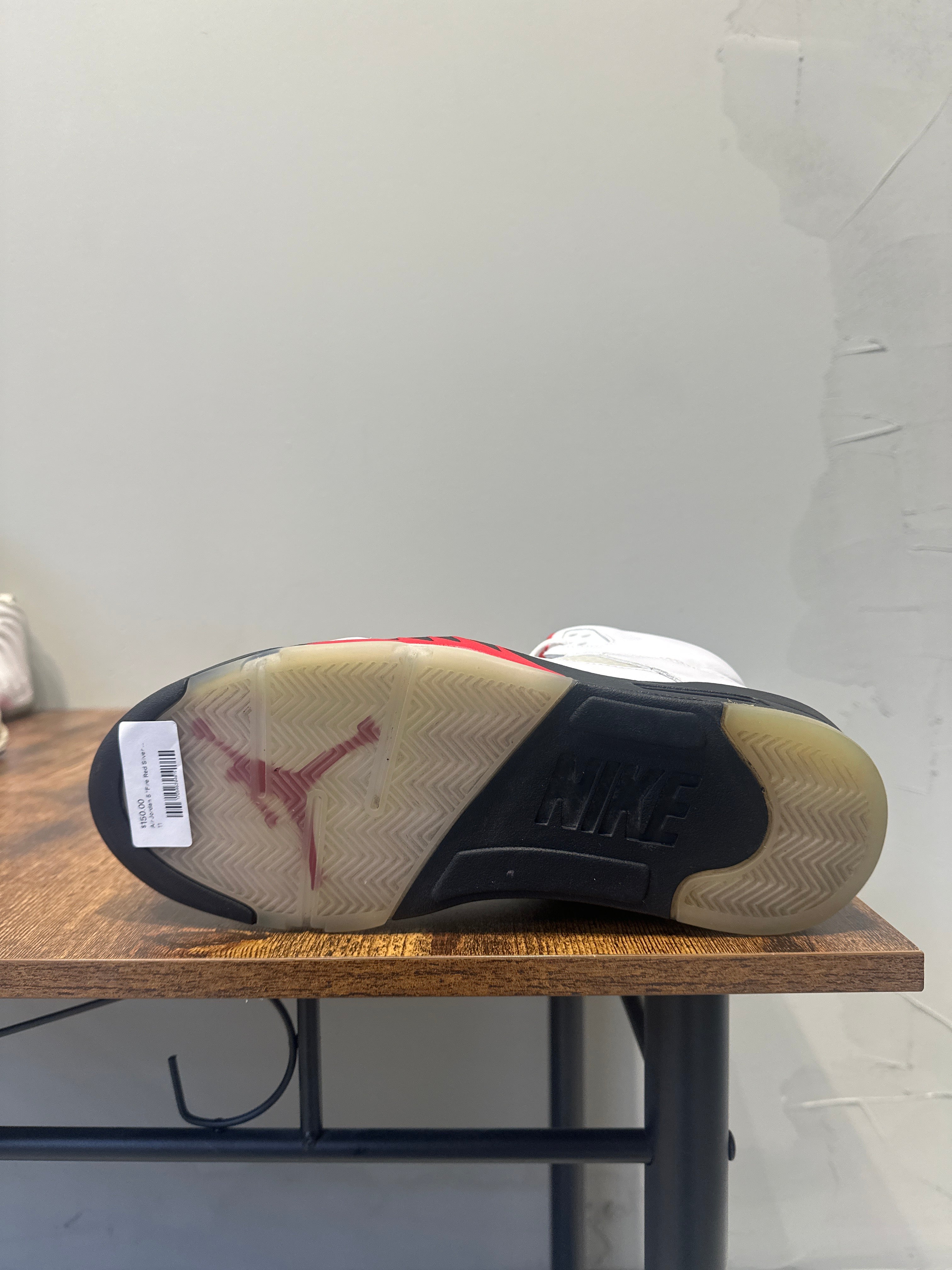 Air Jordan 5 "Fire Red Silver Tongue" (2020) (Pre-Owned)