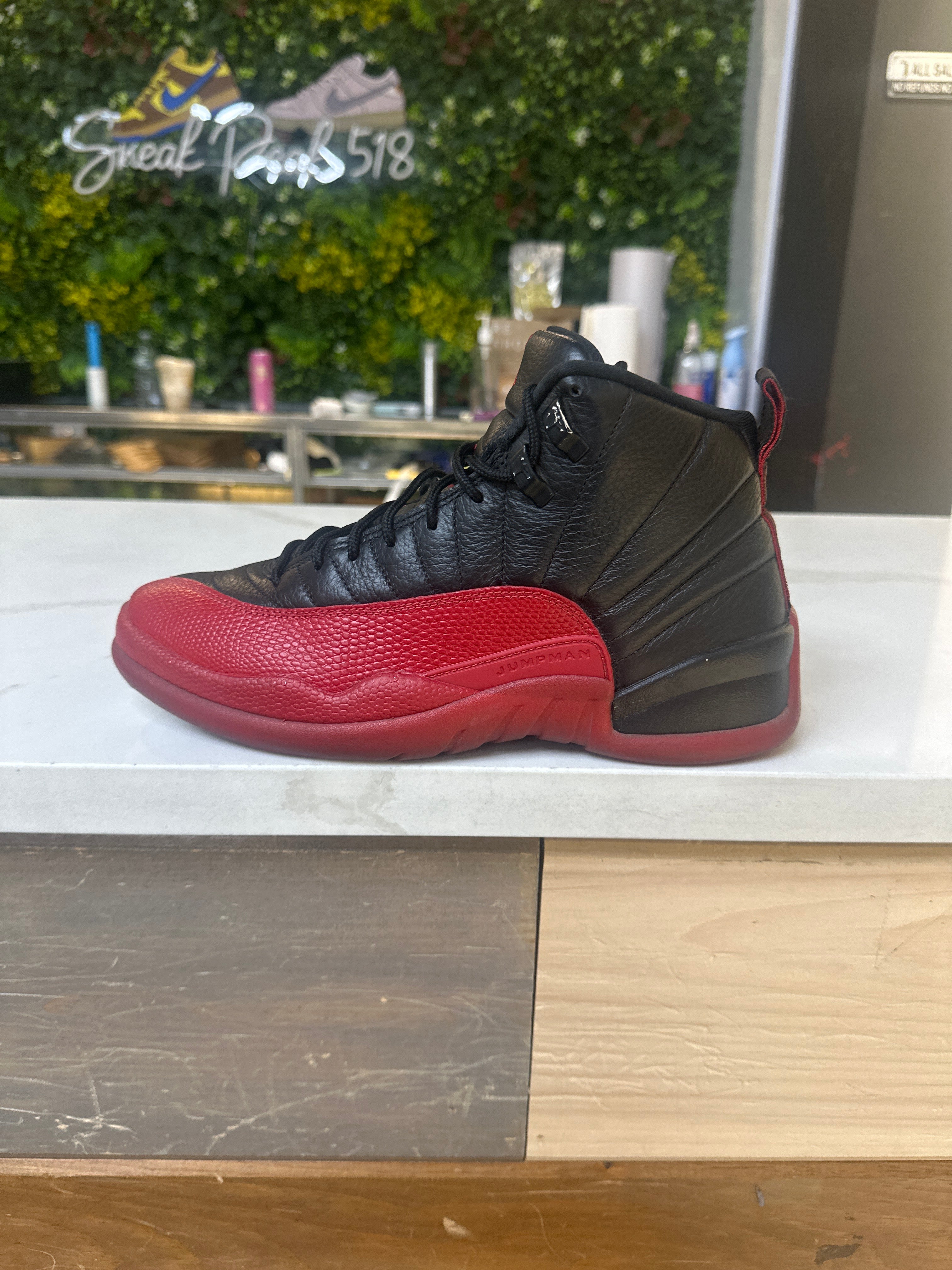 Air Jordan 12 "Flu Game" (Pre-Owned)
