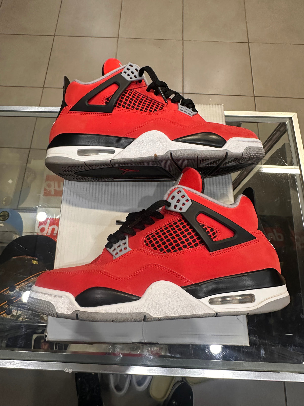 Jordan 4 Retro Toro Bravo (2026)