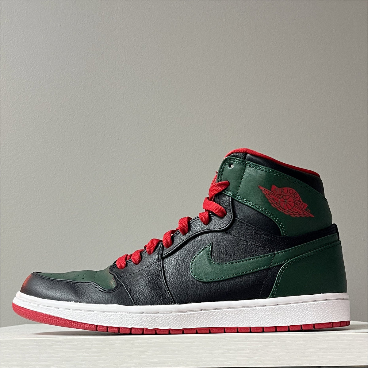 Jordan 1 Retro High Premier Gucci (2008)