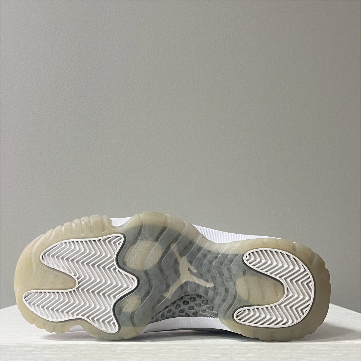 Jordan 11 Retro White Metallic Silver (Women's)