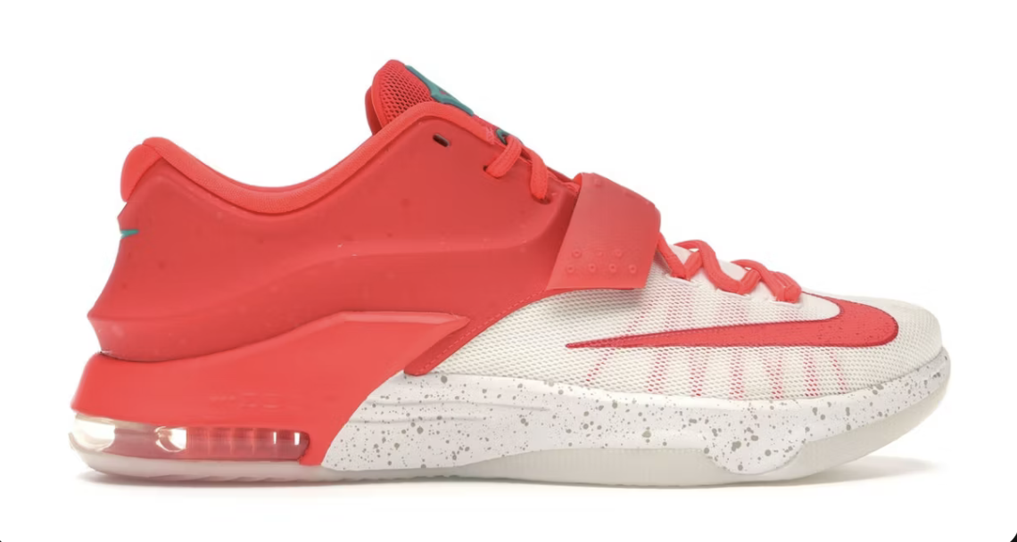 Nike KD 7 "Christmas Eggnog" (2014)