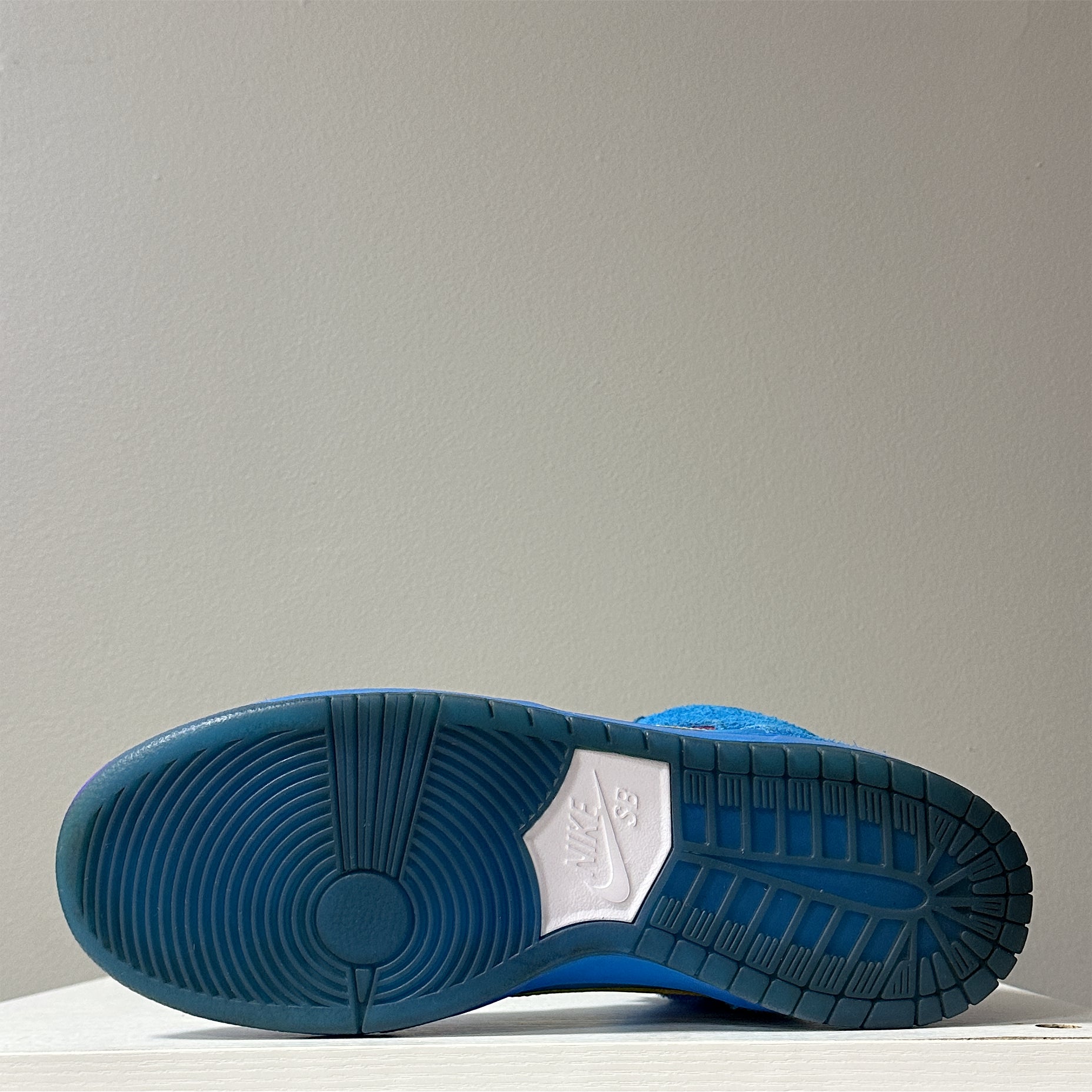 Nike SB Dunk Hi "Familia Blue Ox" (pre-owned)