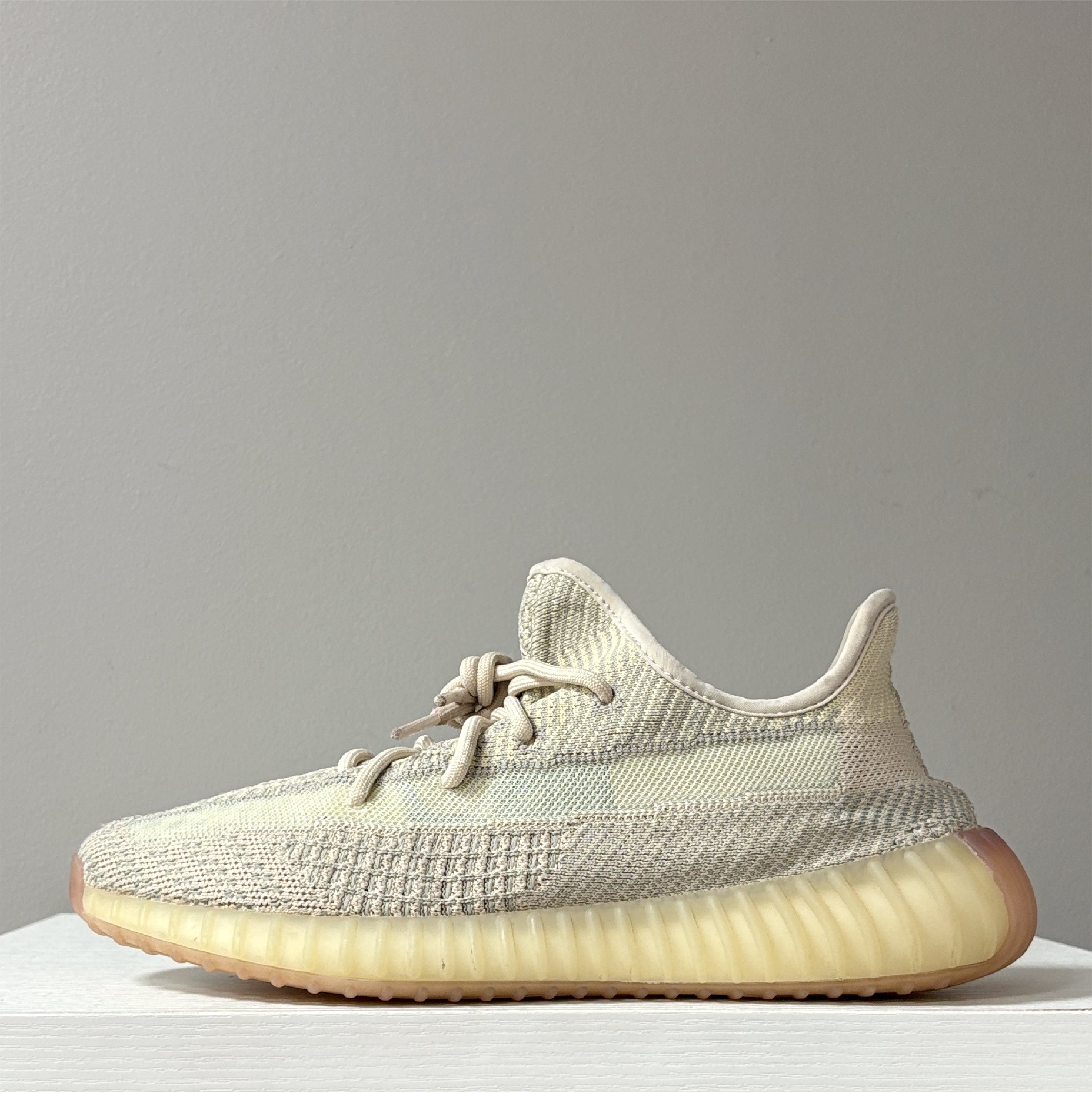 Adidas Yeezy 350 V2 "Citrin NR" (pre-owned)
