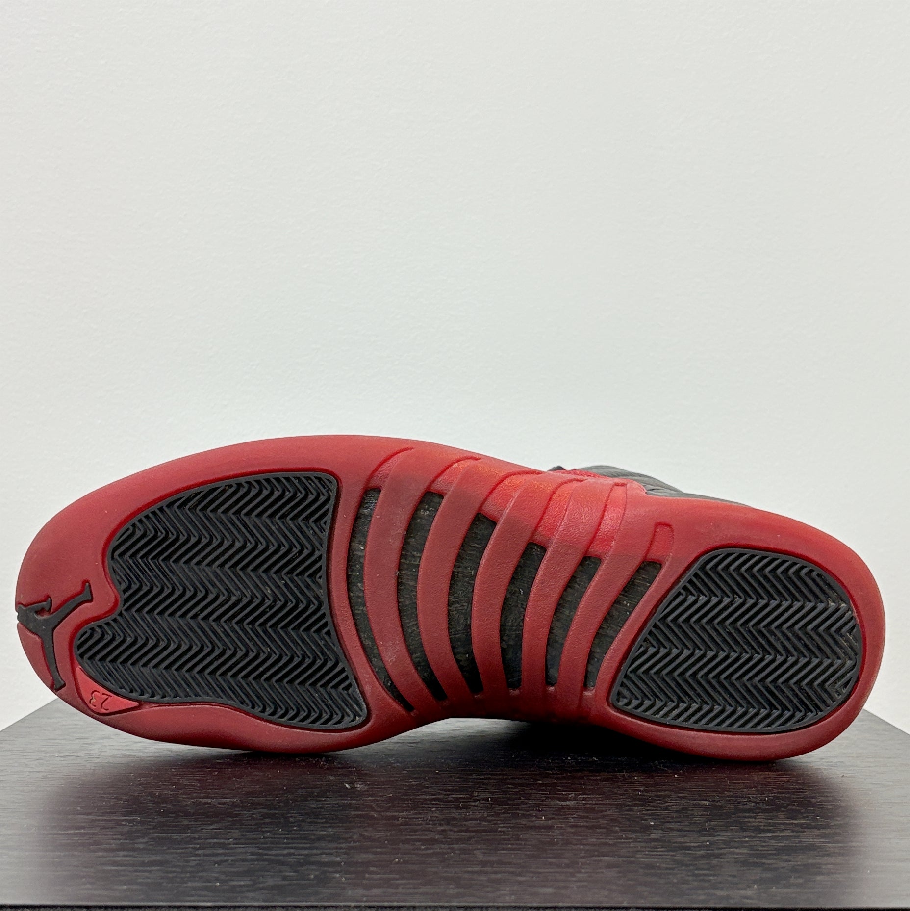 Air Jordan 12 "Flu Game" (pre-owned) 2025