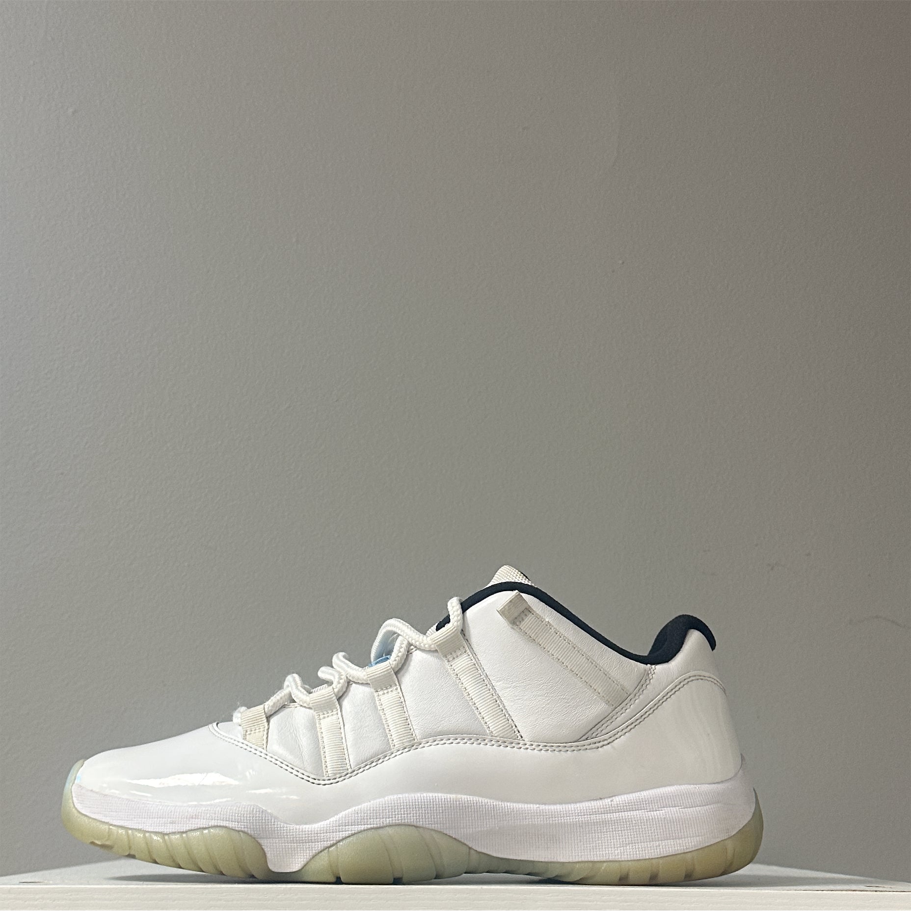 Air Jordan 11 Low "Legend Blue " (Pre-Owned)