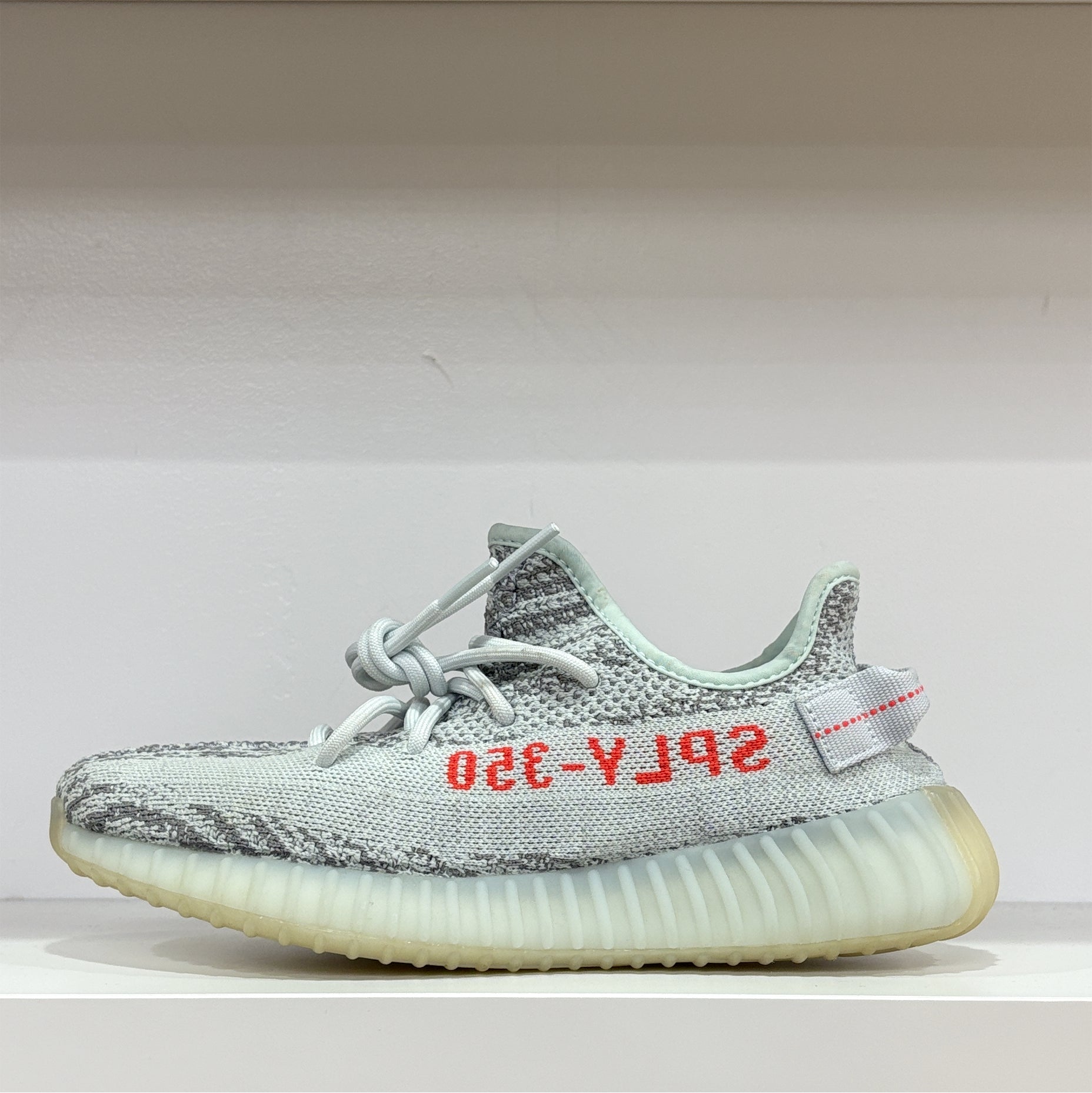 Adidas Yeezy 350 V2 "Blue Tint"(Pre-Owned)