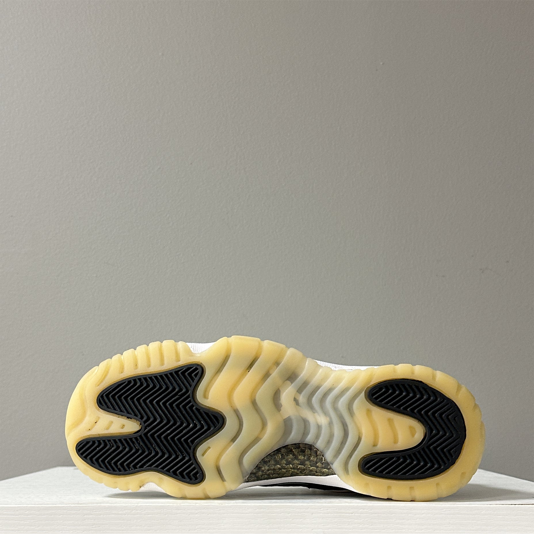 Air Jordan 11 "DMP Gratitude" 2024 (pre-owned) GS