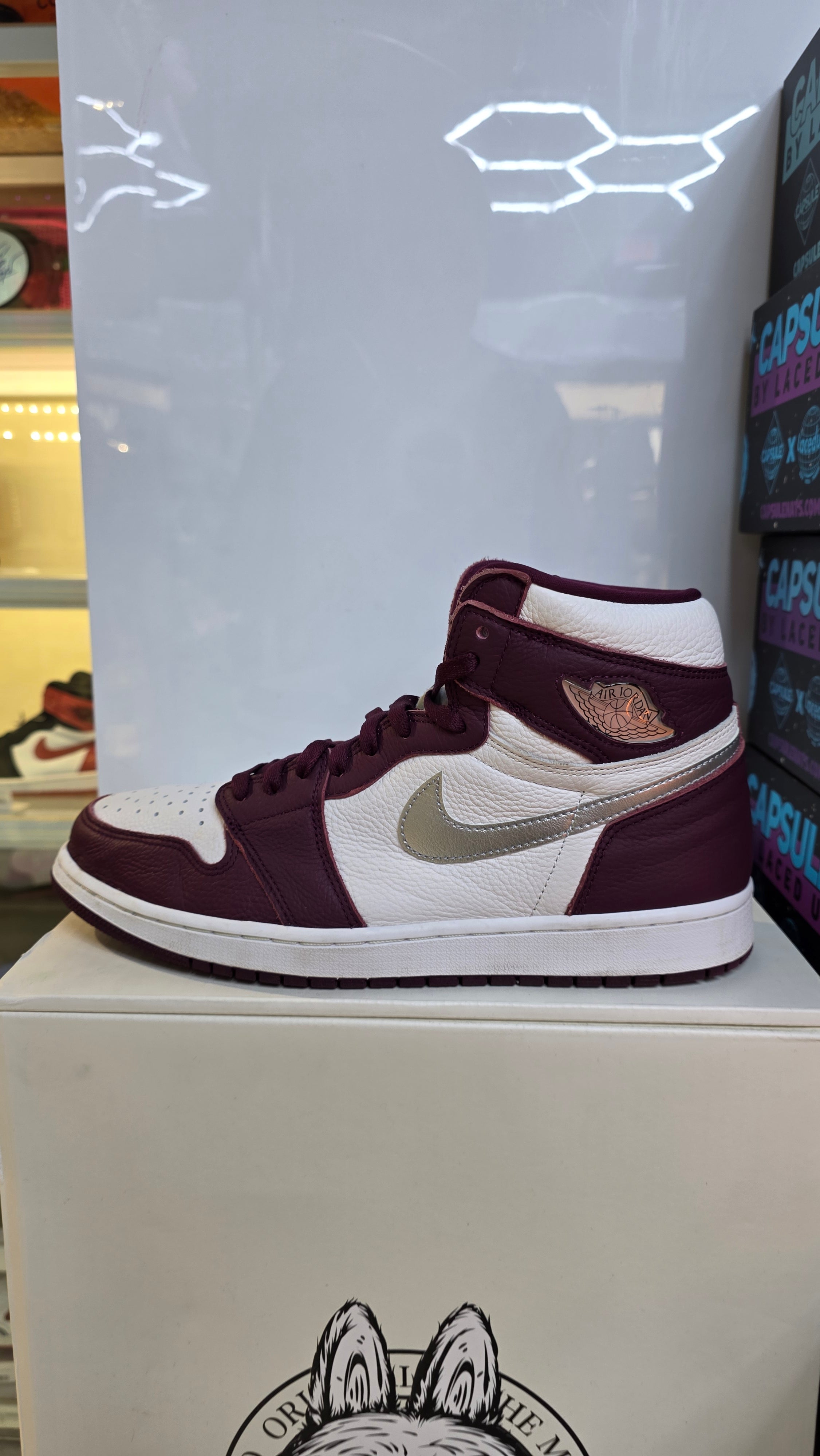Air Jordan 1 High "Bordeaux"(Pre-Owned)