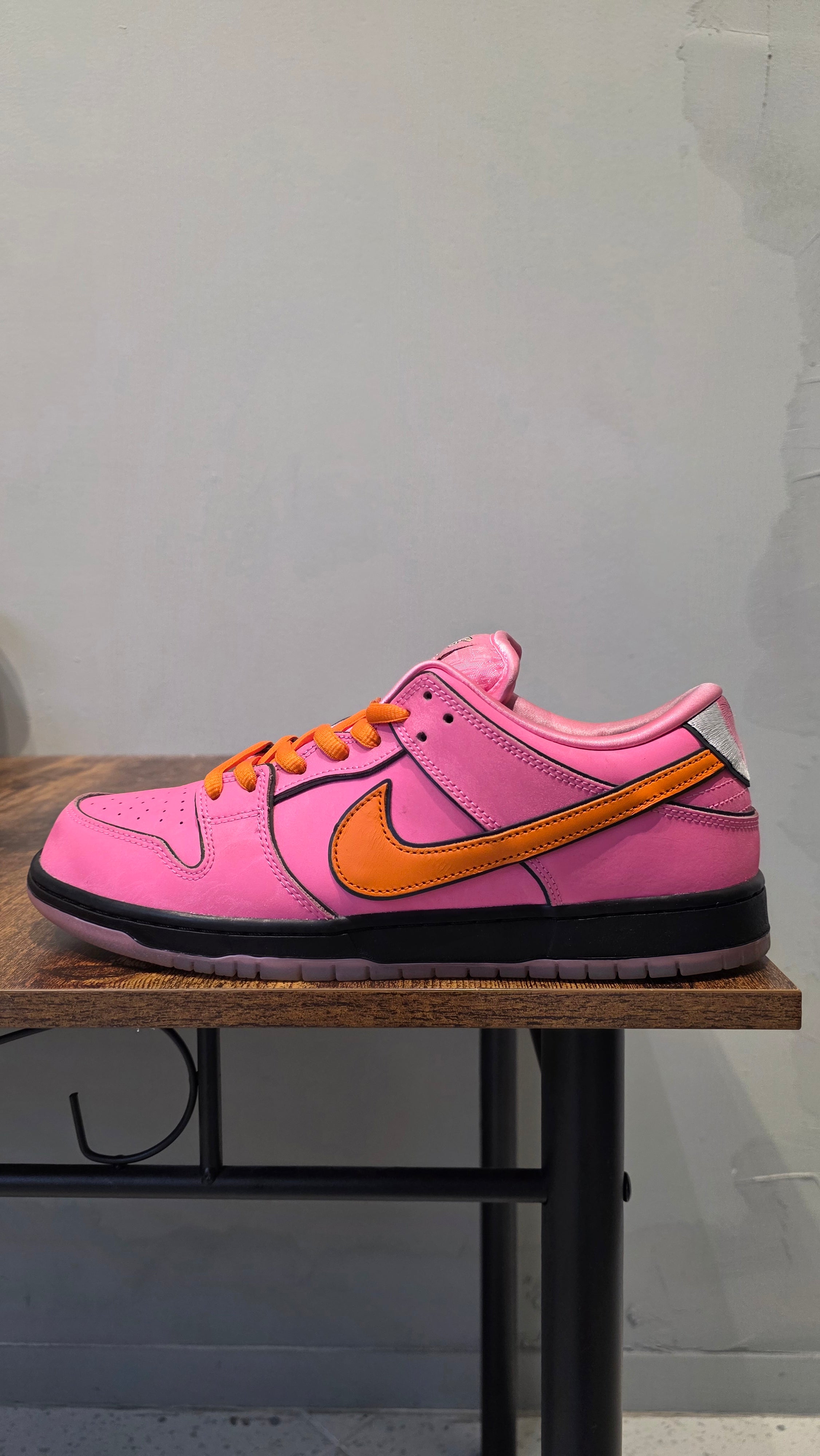 Nike SB dunk Low PowerPuff "Blossom"(Pre-Owned)