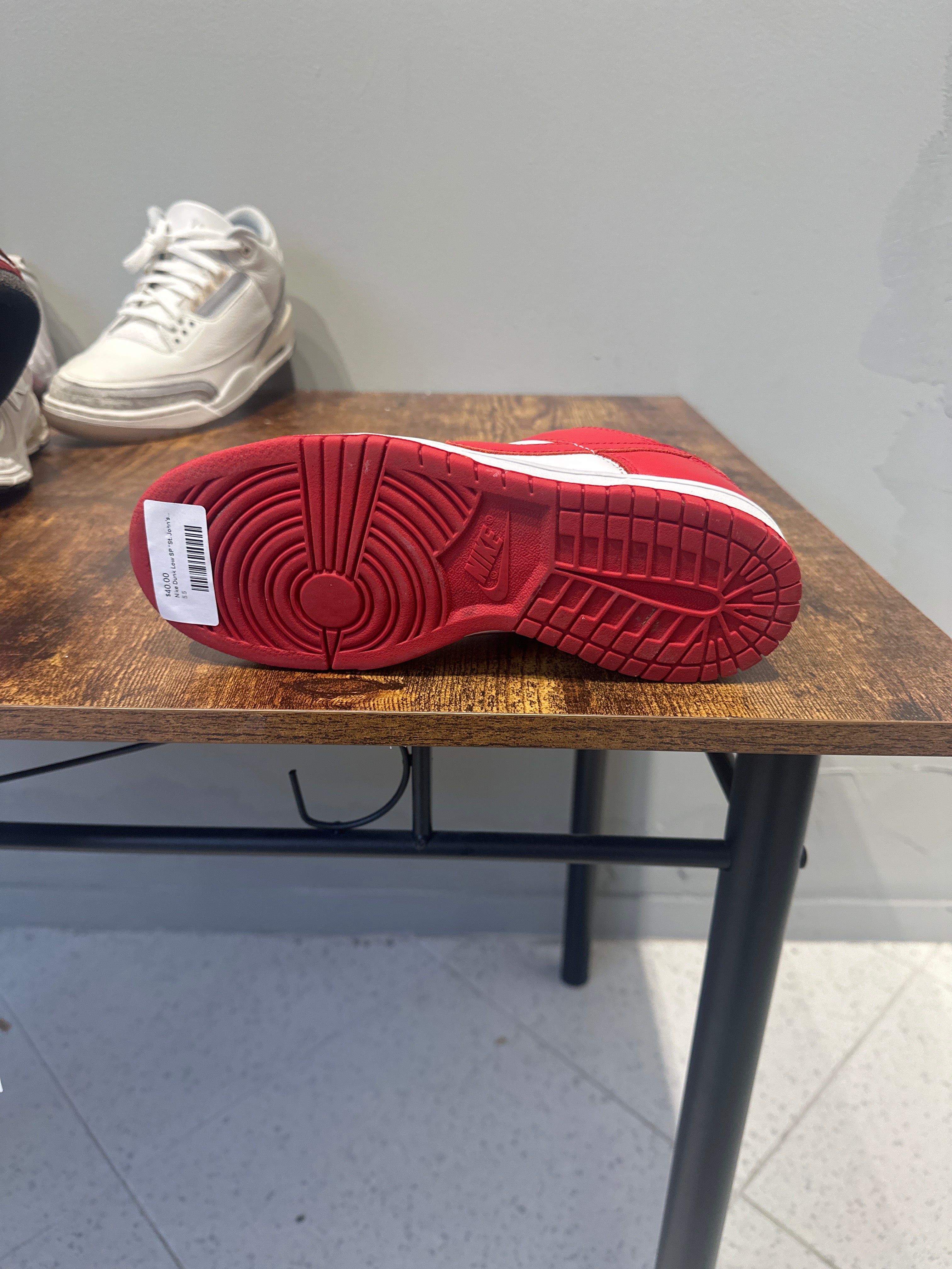 Nike Dunk Low SP "St. John's" (Pre-Owned)