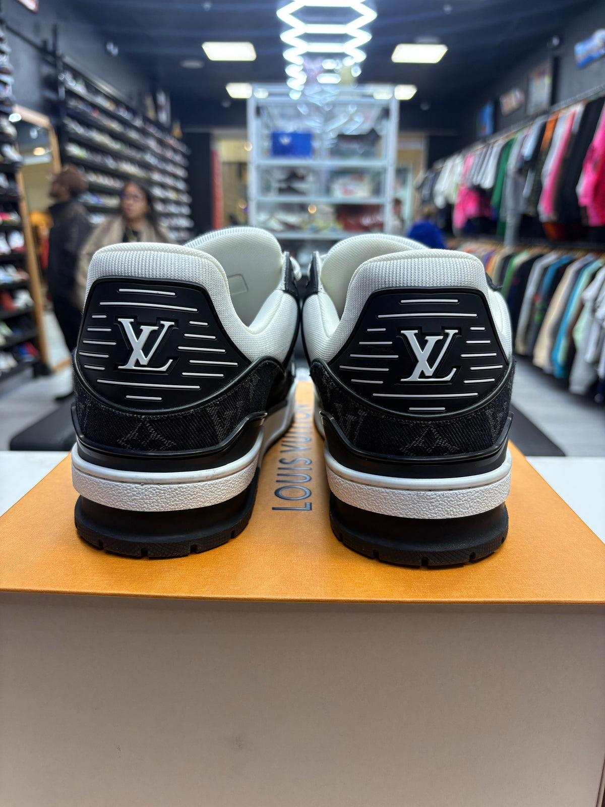 Louis Vuitton Trainer White/Black