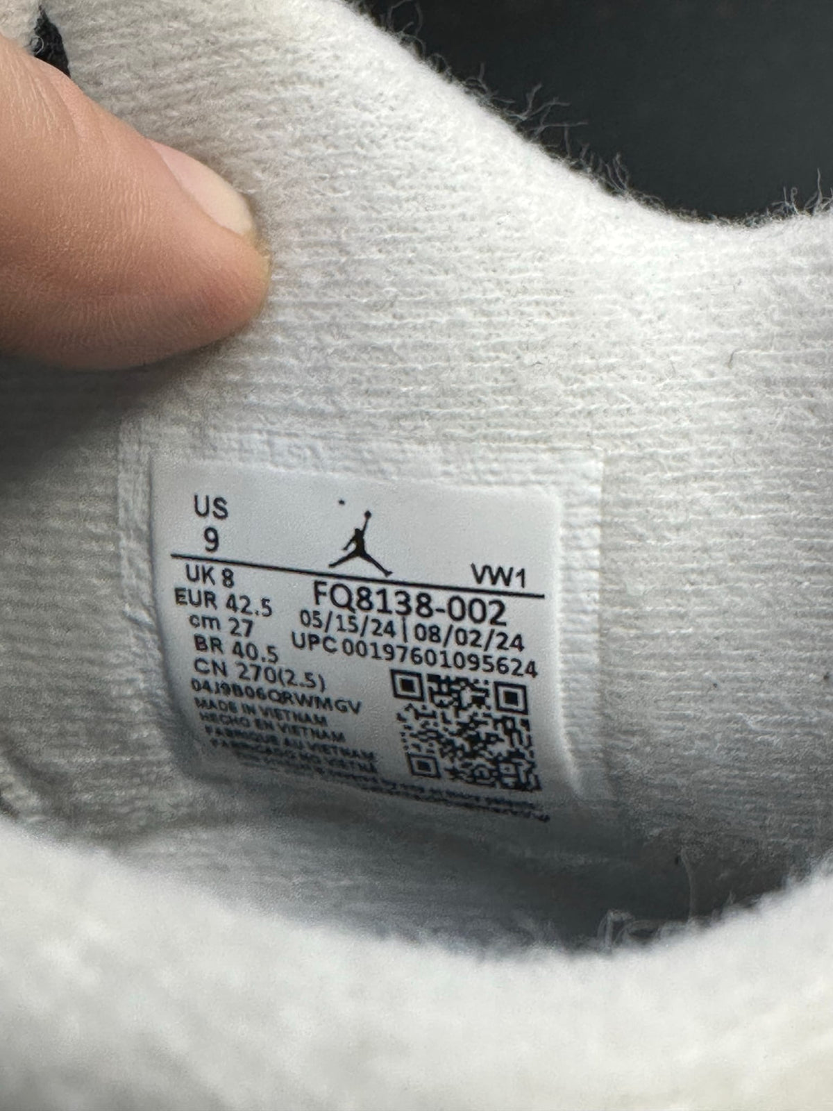 Jordan 4 Retro Fear (2024)