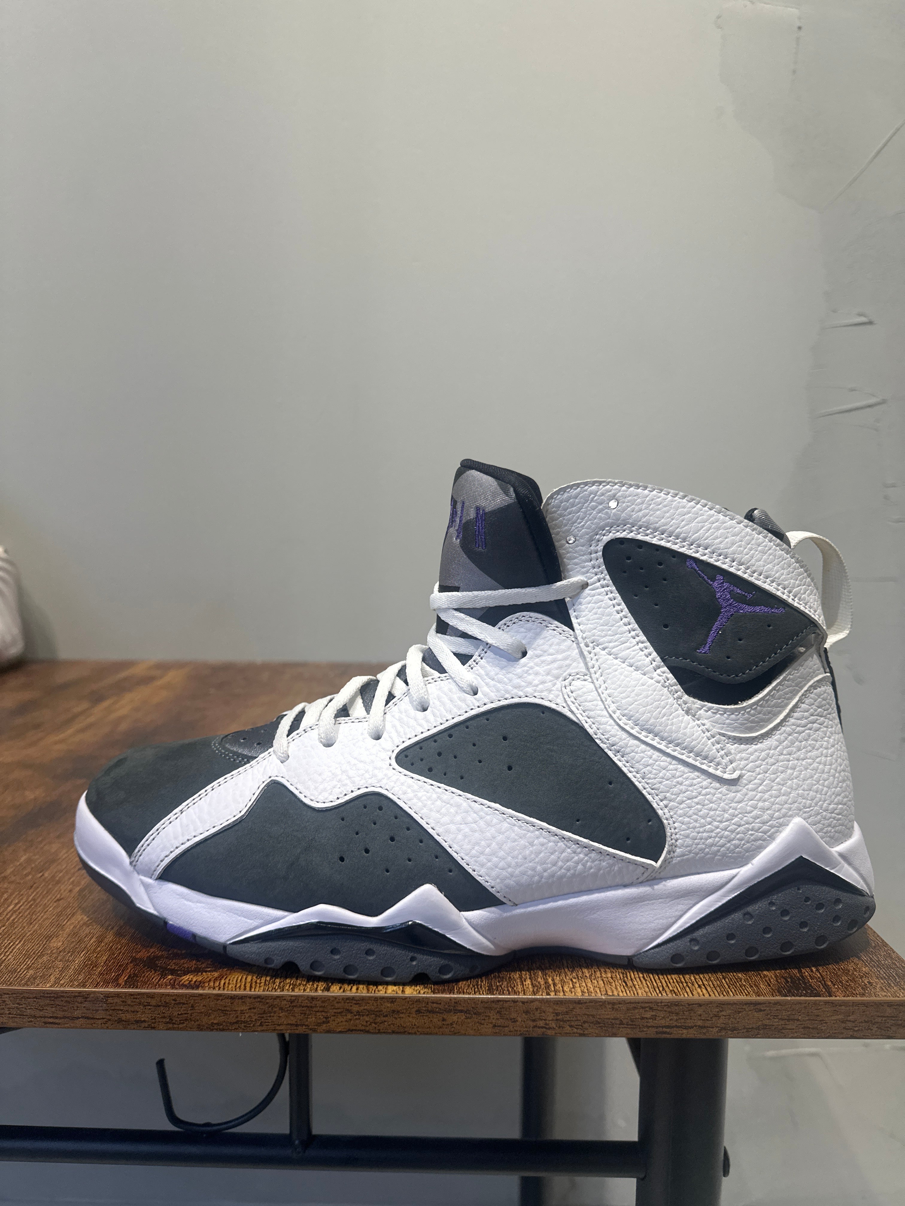 Air Jordan 7 "Flint" (Pre-Owned)
