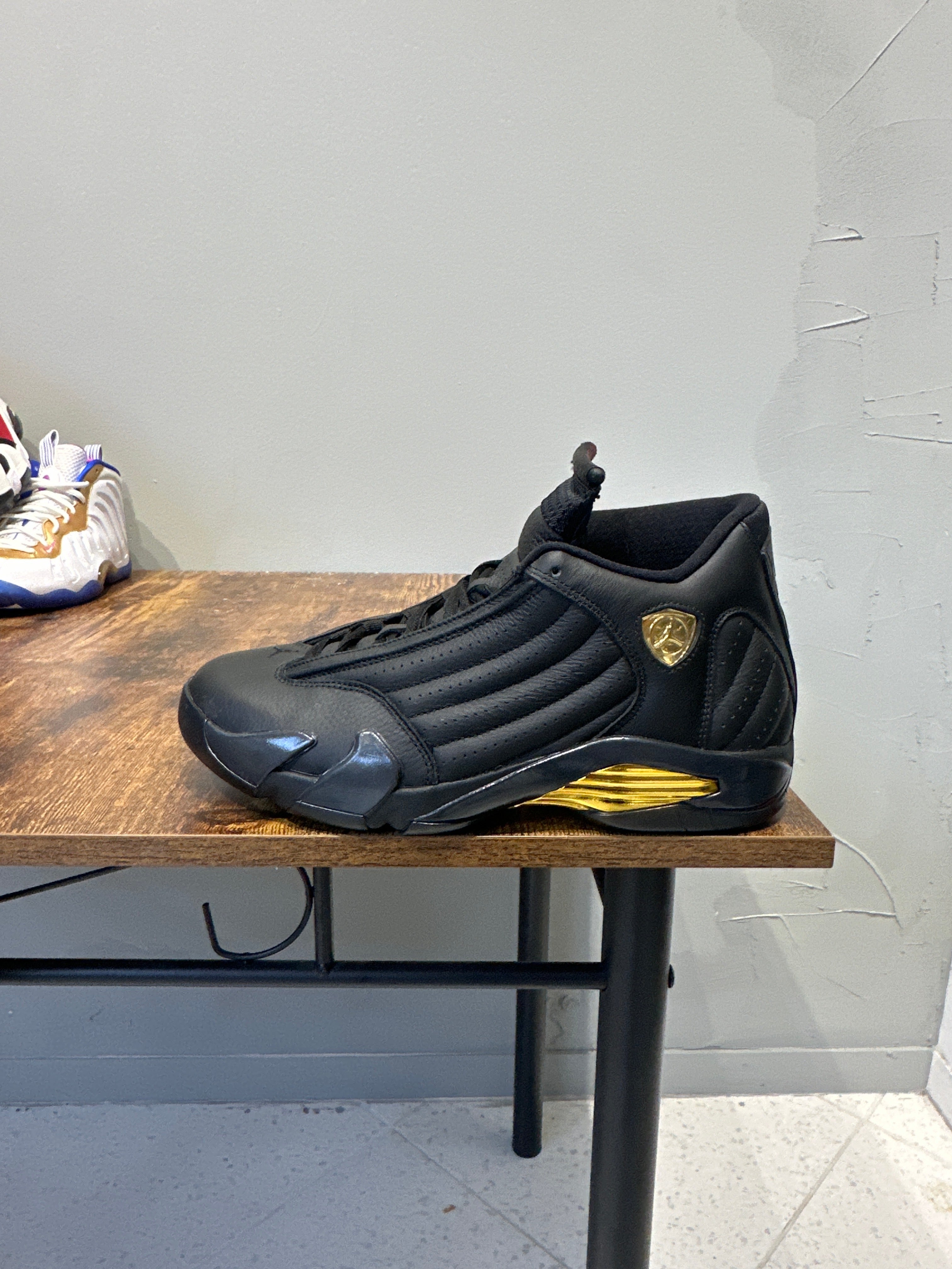 Air Jordan 14 "DMP Last Shot" (Pre-Owned)