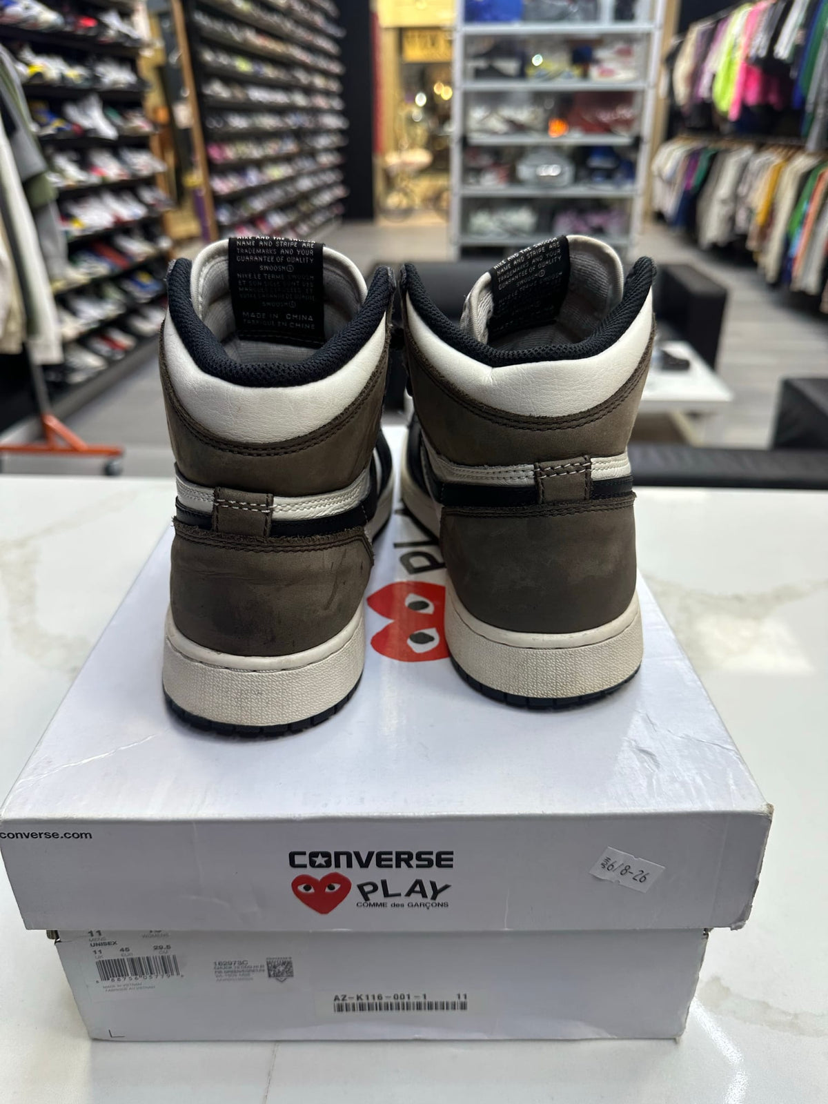 Jordan 1 Retro High Dark Mocha