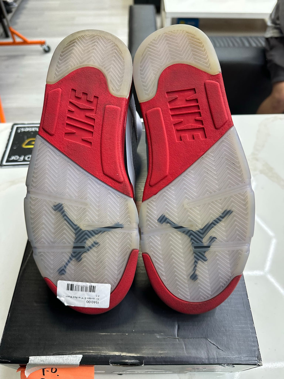 Jordan 5 Retro Fire Red Black Tongue (2025)