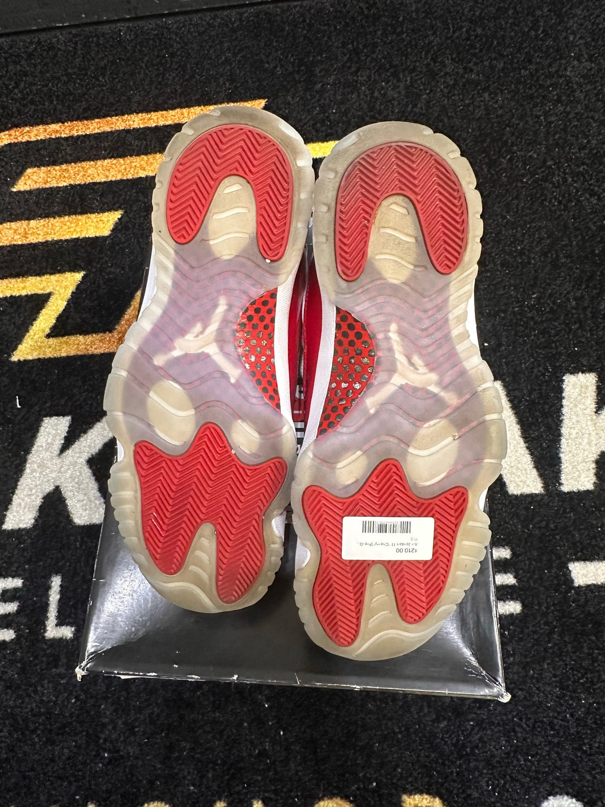 Jordan 11 Retro Cherry (2022)