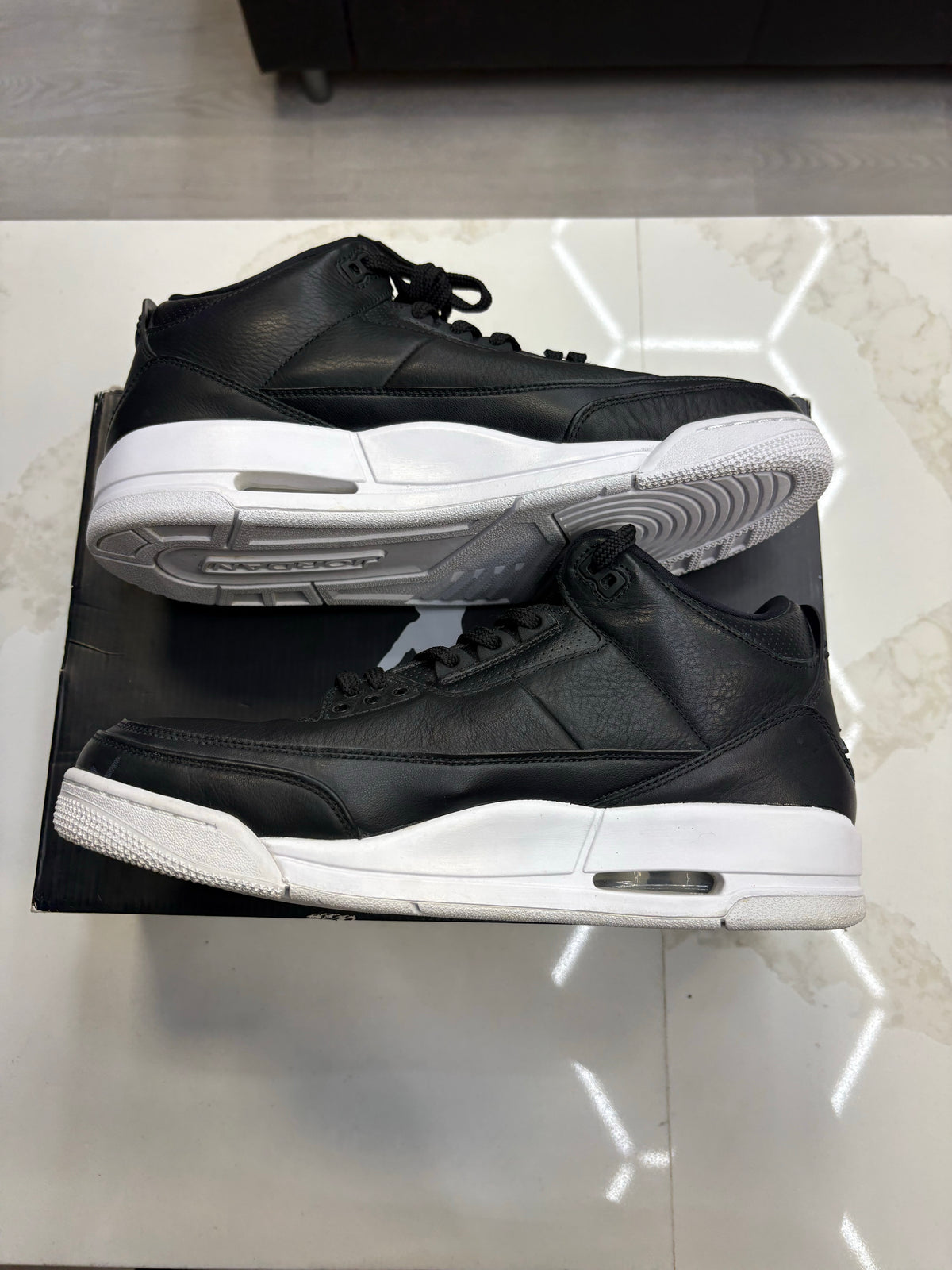 Jordan 3 Retro Cyber Monday (2016)