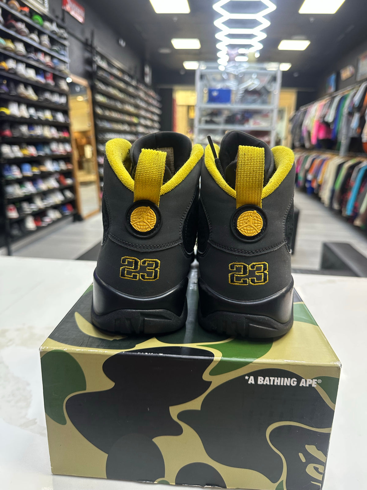 Jordan 9 Retro Dark Charcoal University Gold