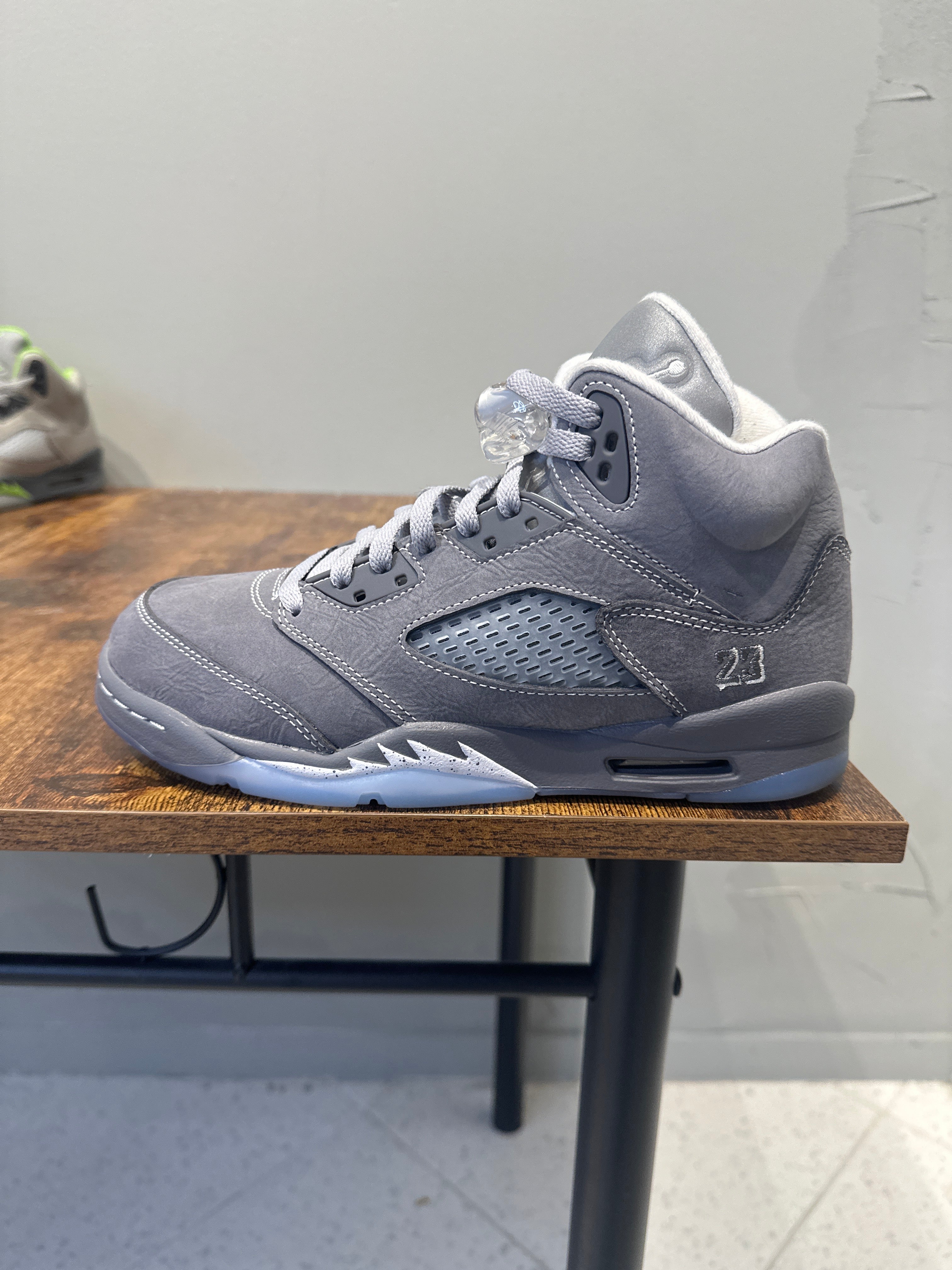 Air Jordan 5 "Wolf Grey" (GS) (Pre-Owned)
