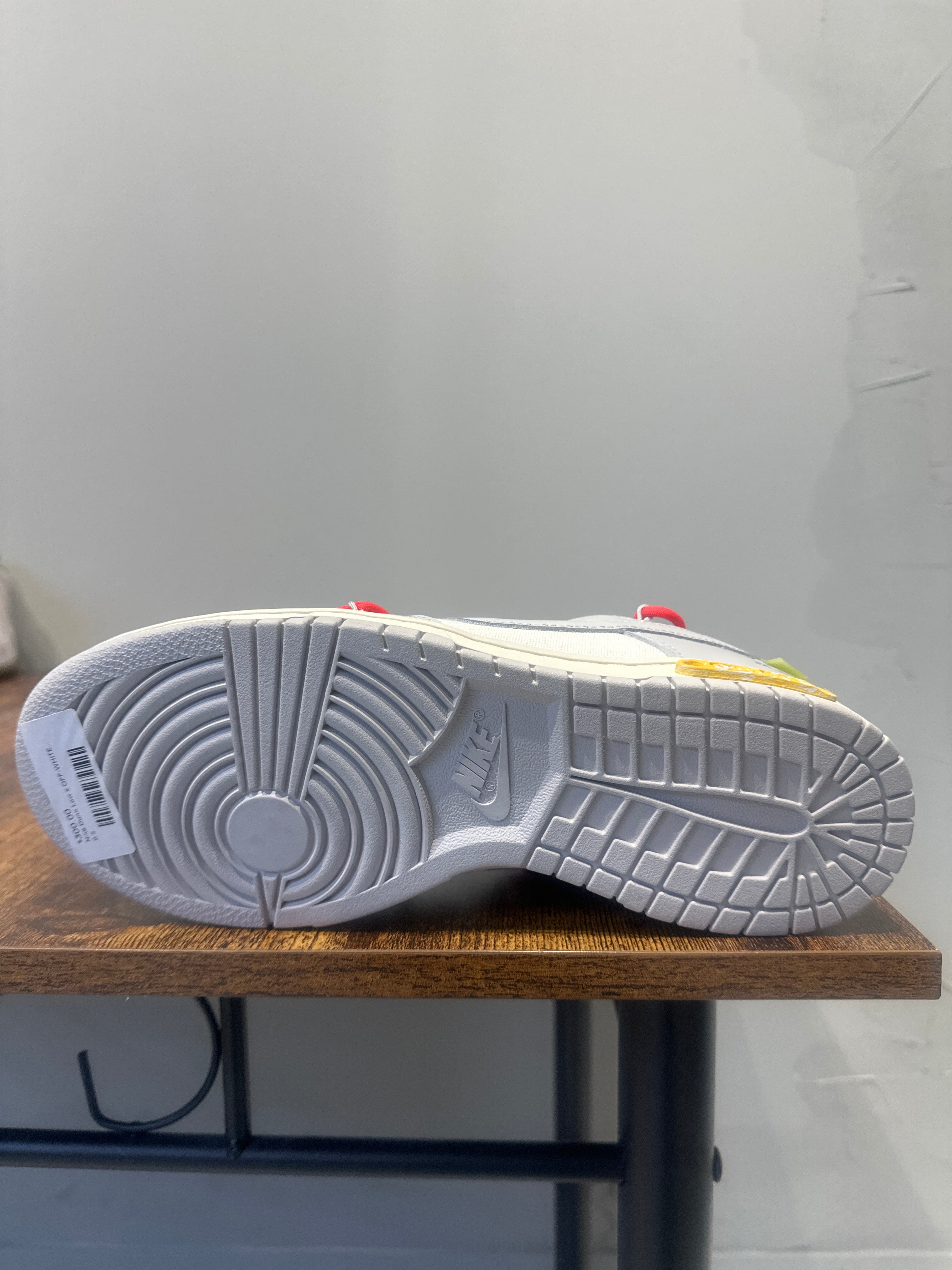 Nike Dunk Low x OFF-WHITE "Lot 6" (Pre-Owned)