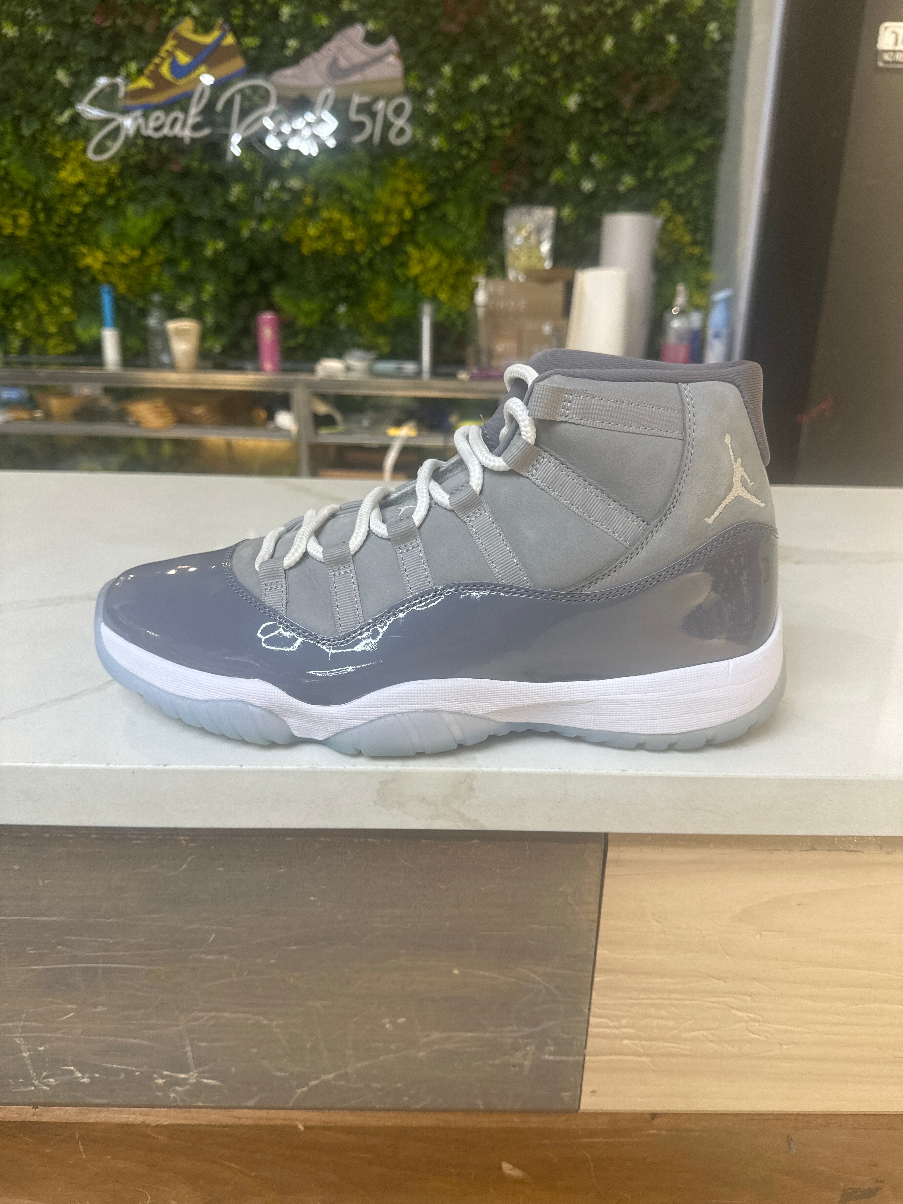 Air Jordan 11 "Cool Grey" (2021) (Pre-Owned)