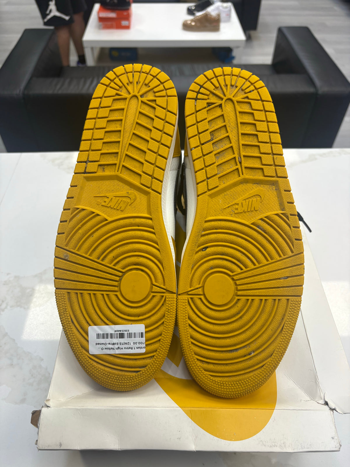 Jordan 1 Retro High Yellow Ochre