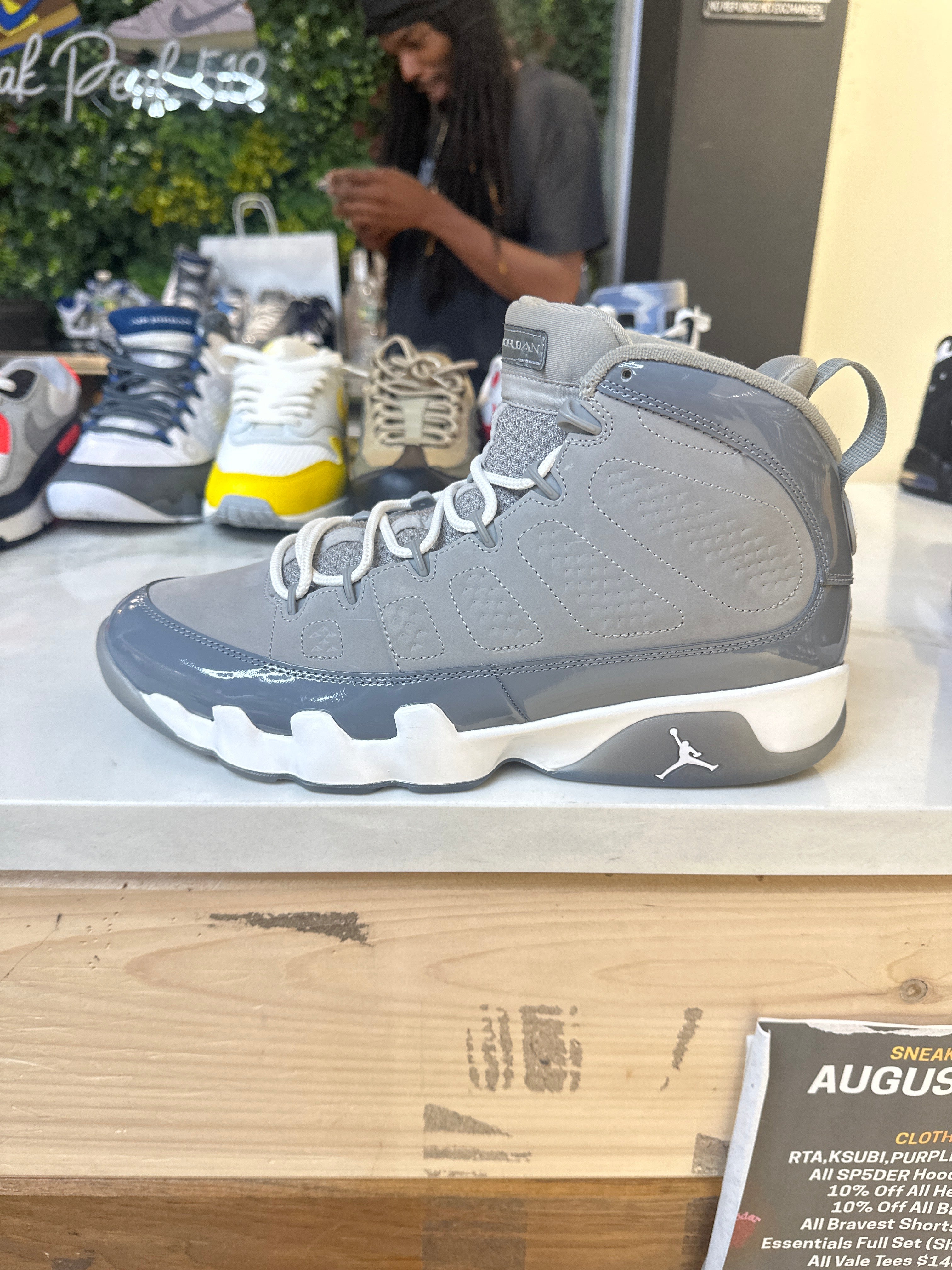 Air Jordan 9 "Cool Grey" (pre-owned)