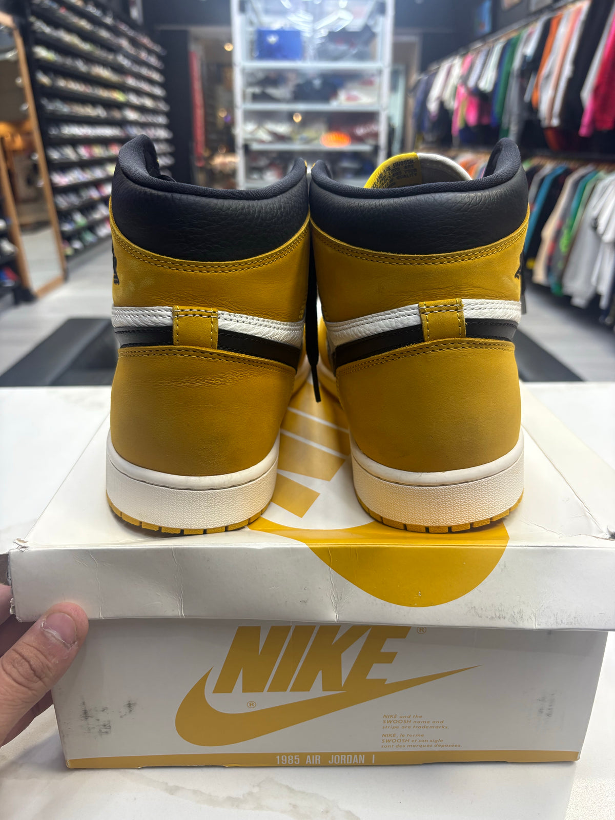 Jordan 1 Retro High Yellow Ochre