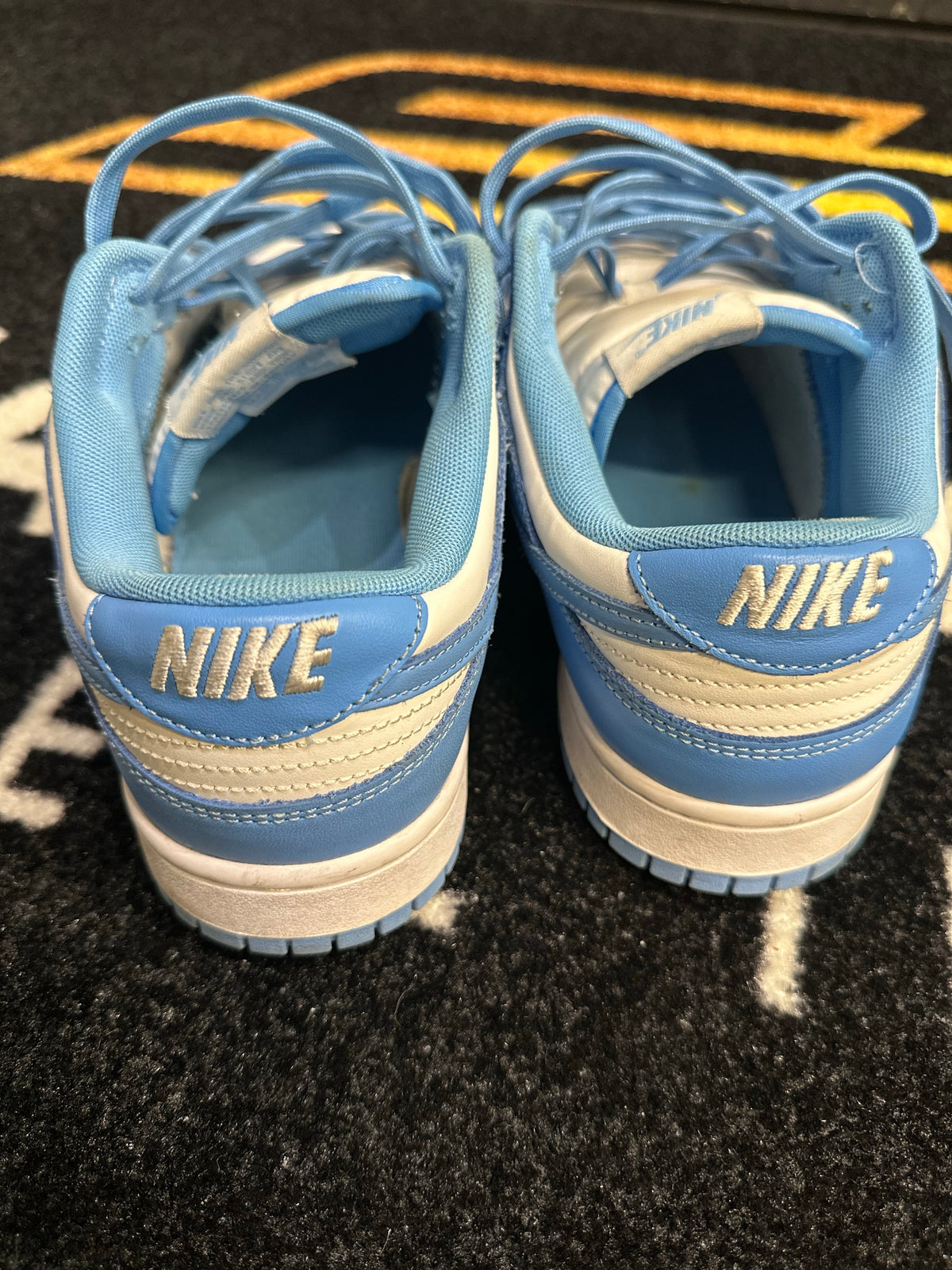 Nike Dunk Low UNC (2021)