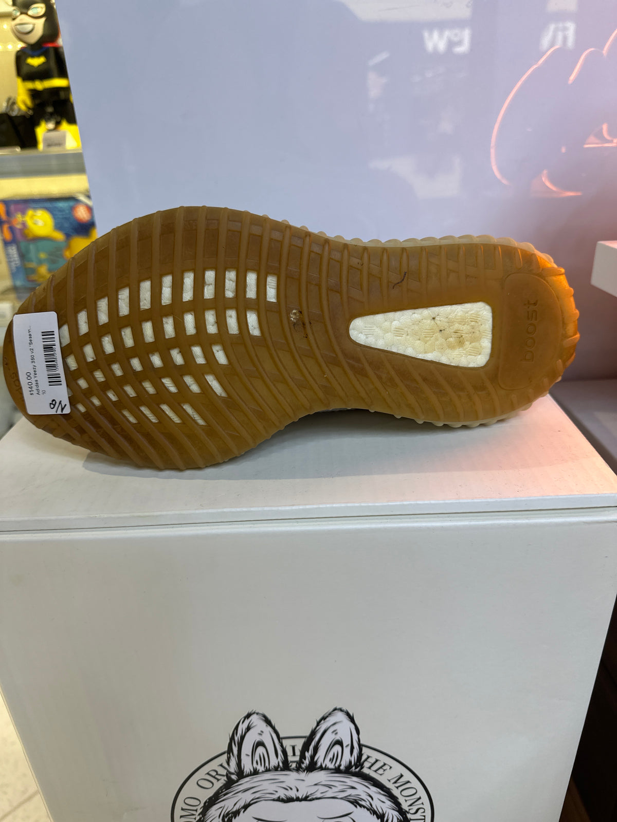 Adidas Yeezy 350 v2 "Sesame" (pre-owned)