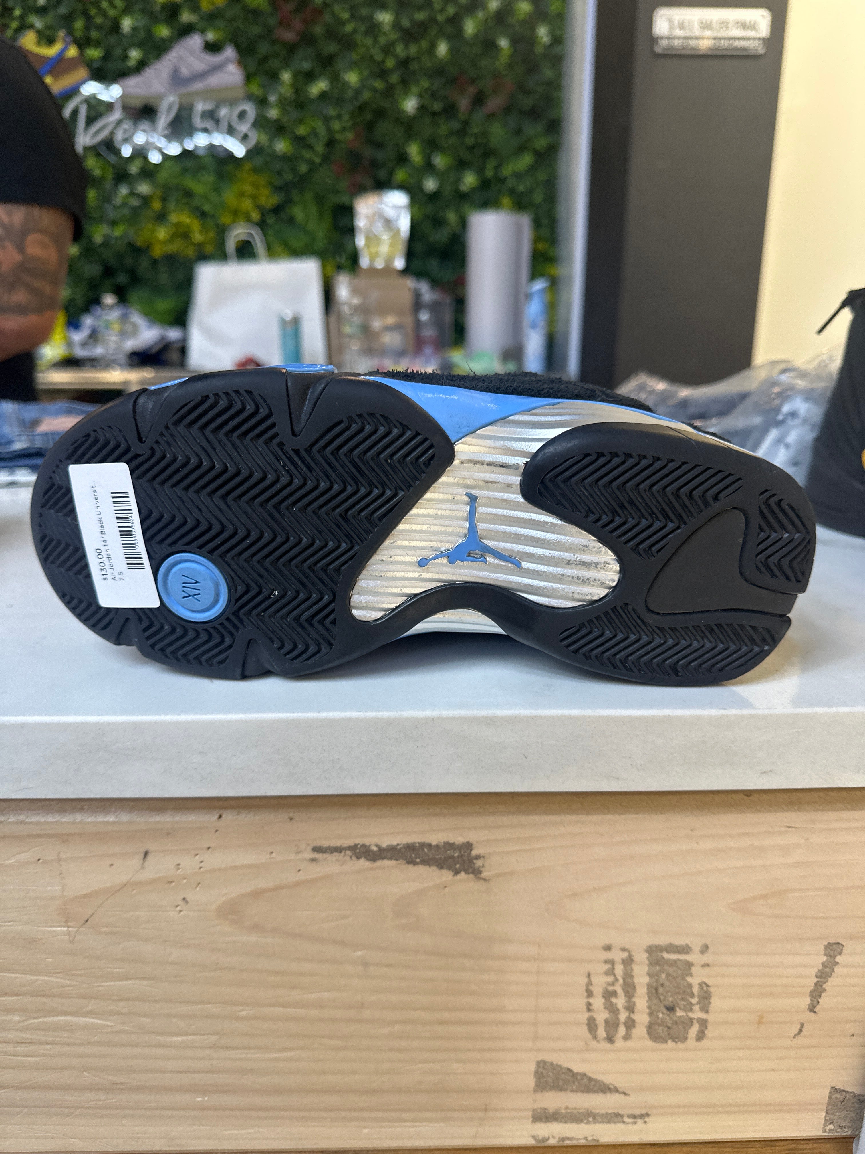 Air Jordan 14 "Black University Blue" (pre-owned)