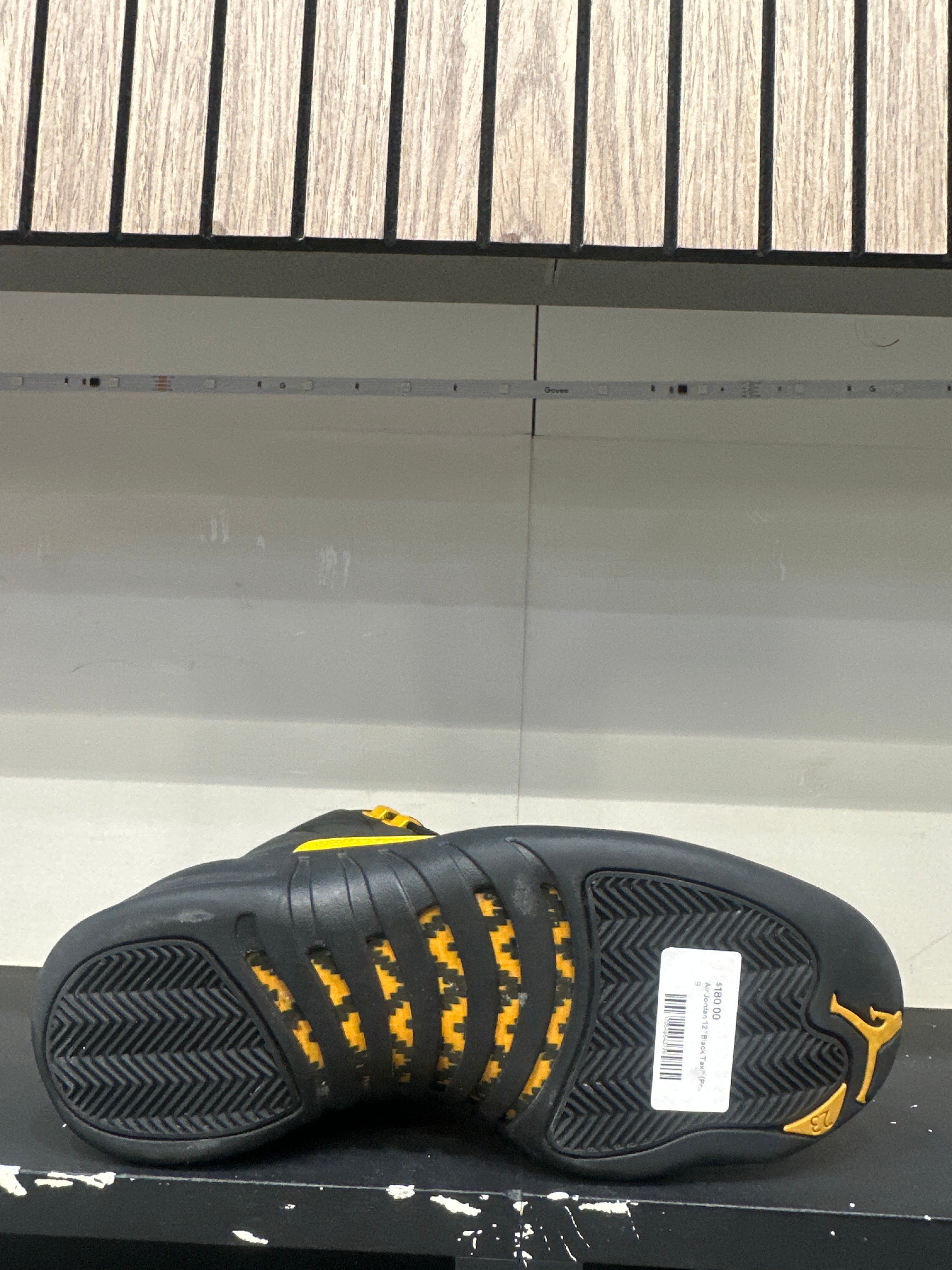 Air Jordan 12 "Black Taxi" (Pre-Owned)